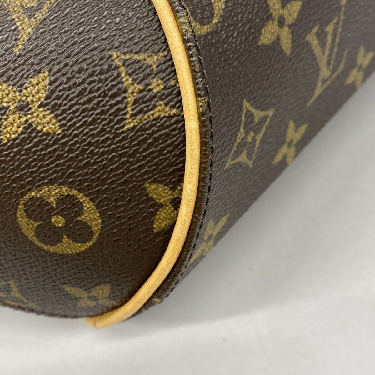 Louis Vuitton Brown Handbag (Pre-Owned)