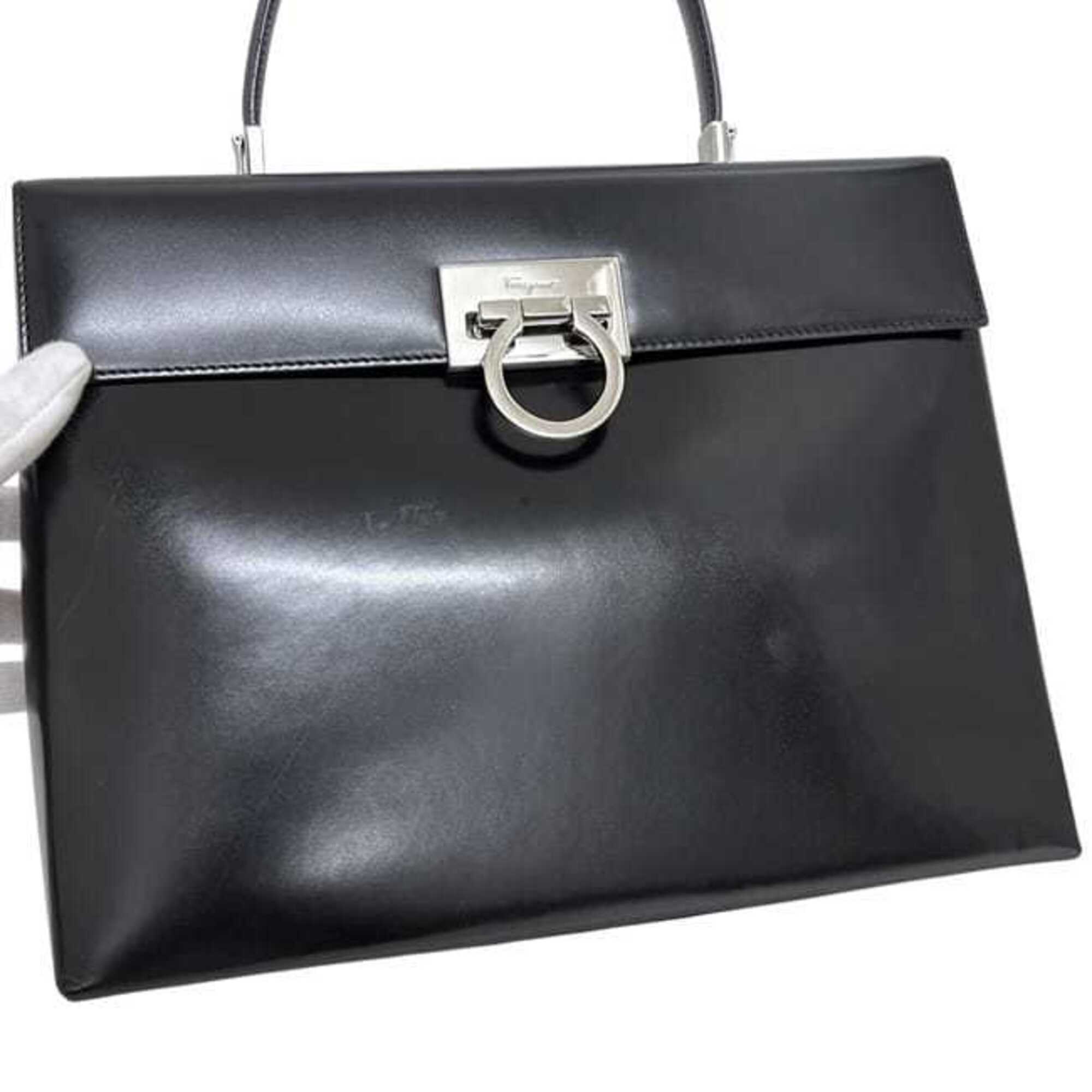 Salvatore Ferragamo Black Leather Handbag (Pre-Owned)
