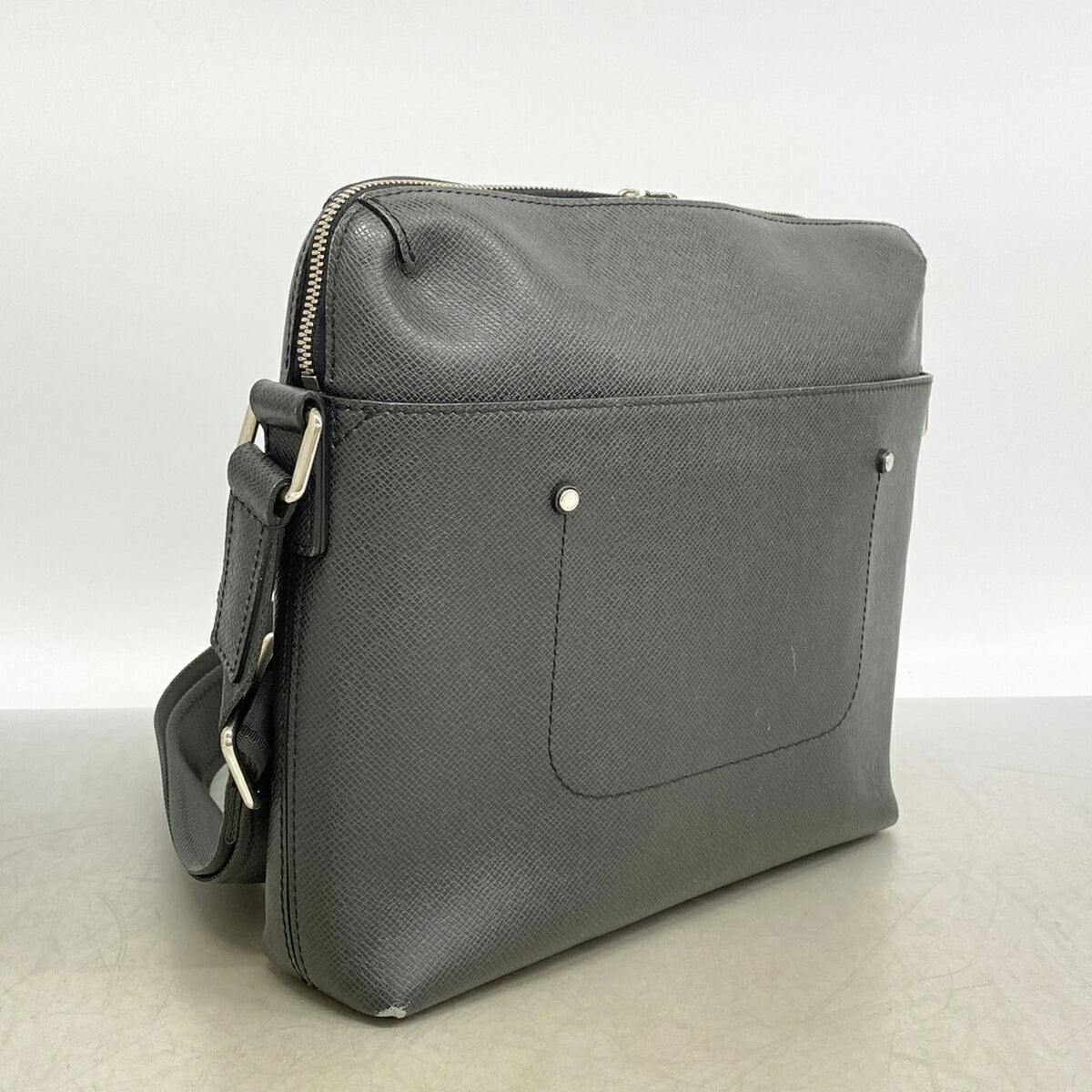 Louis Vuitton Ardoise Shoulder Bag (Pre-Owned)