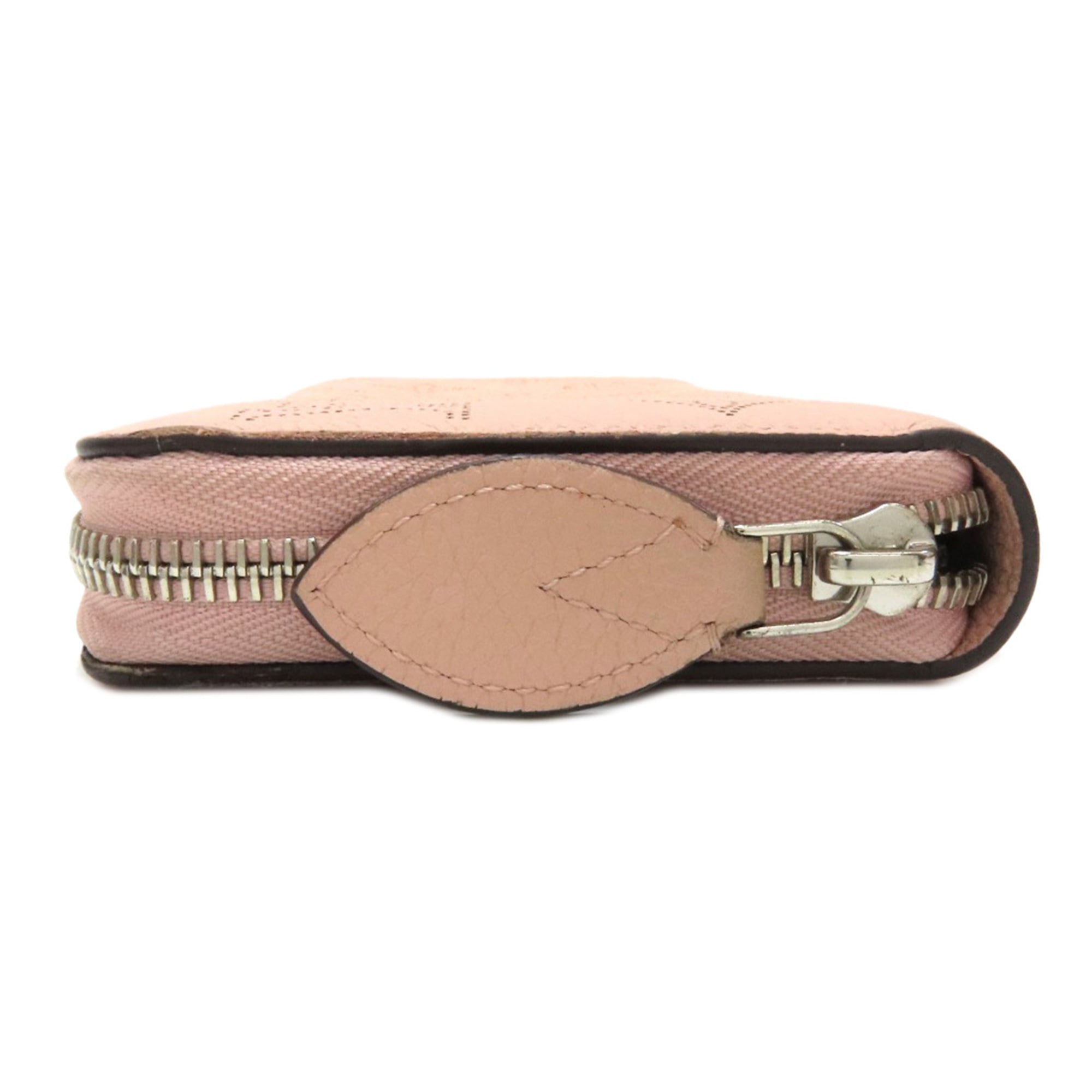 Louis Vuitton Magnolia Mahina Leather Leather Long Wallet (Bi-Fold) (Pre-Owned)