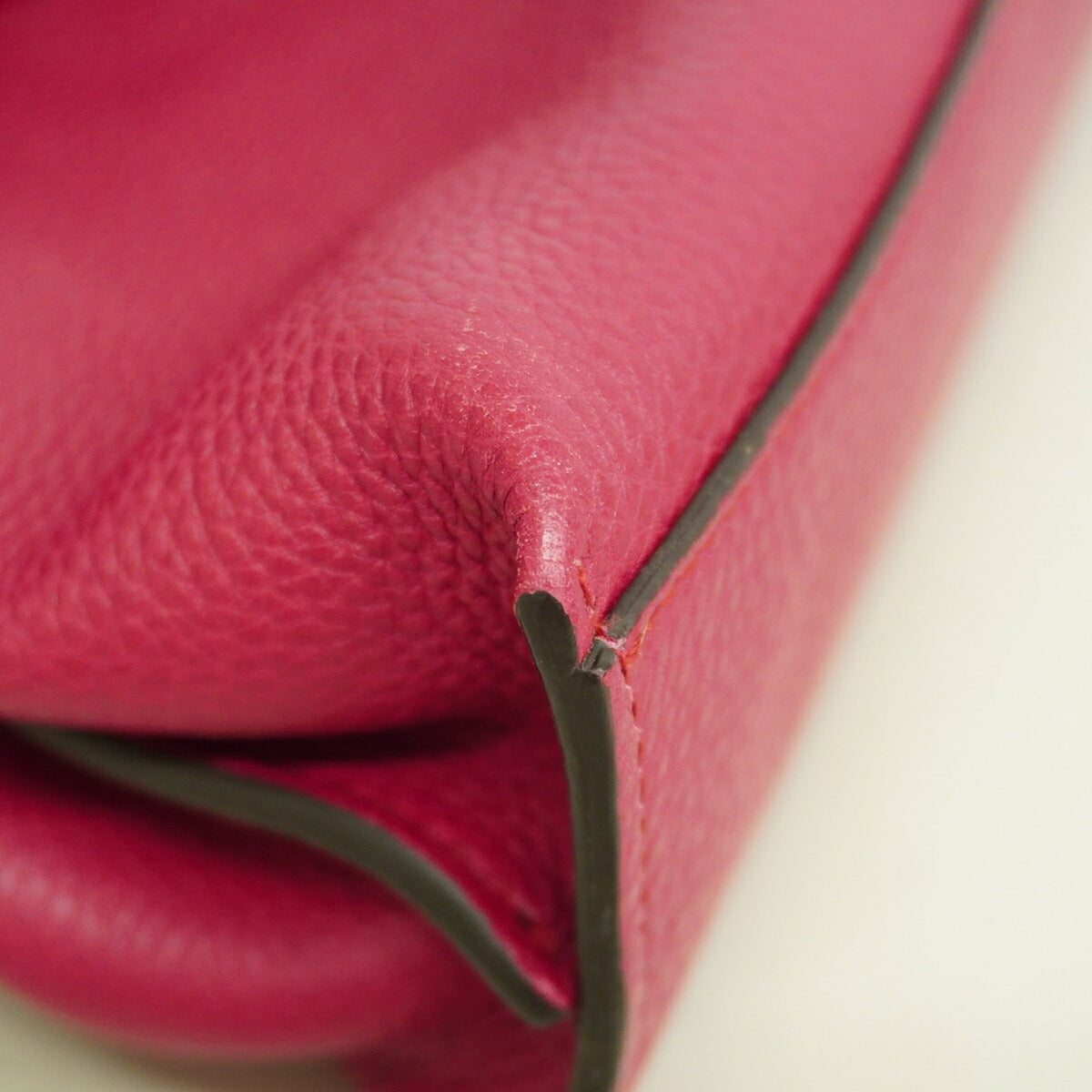 Gucci Pink Leather Handbag (Pre-Owned)