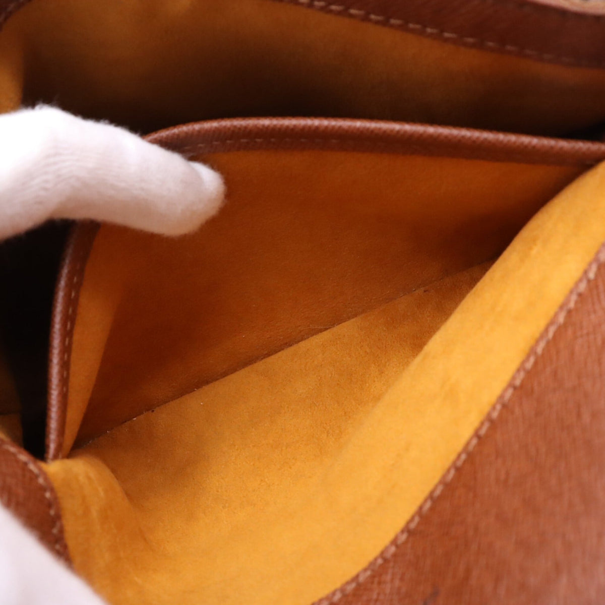 Louis Vuitton Beige Brown Coated Canvas Leather Shoulder Bag (Pre-Owned)