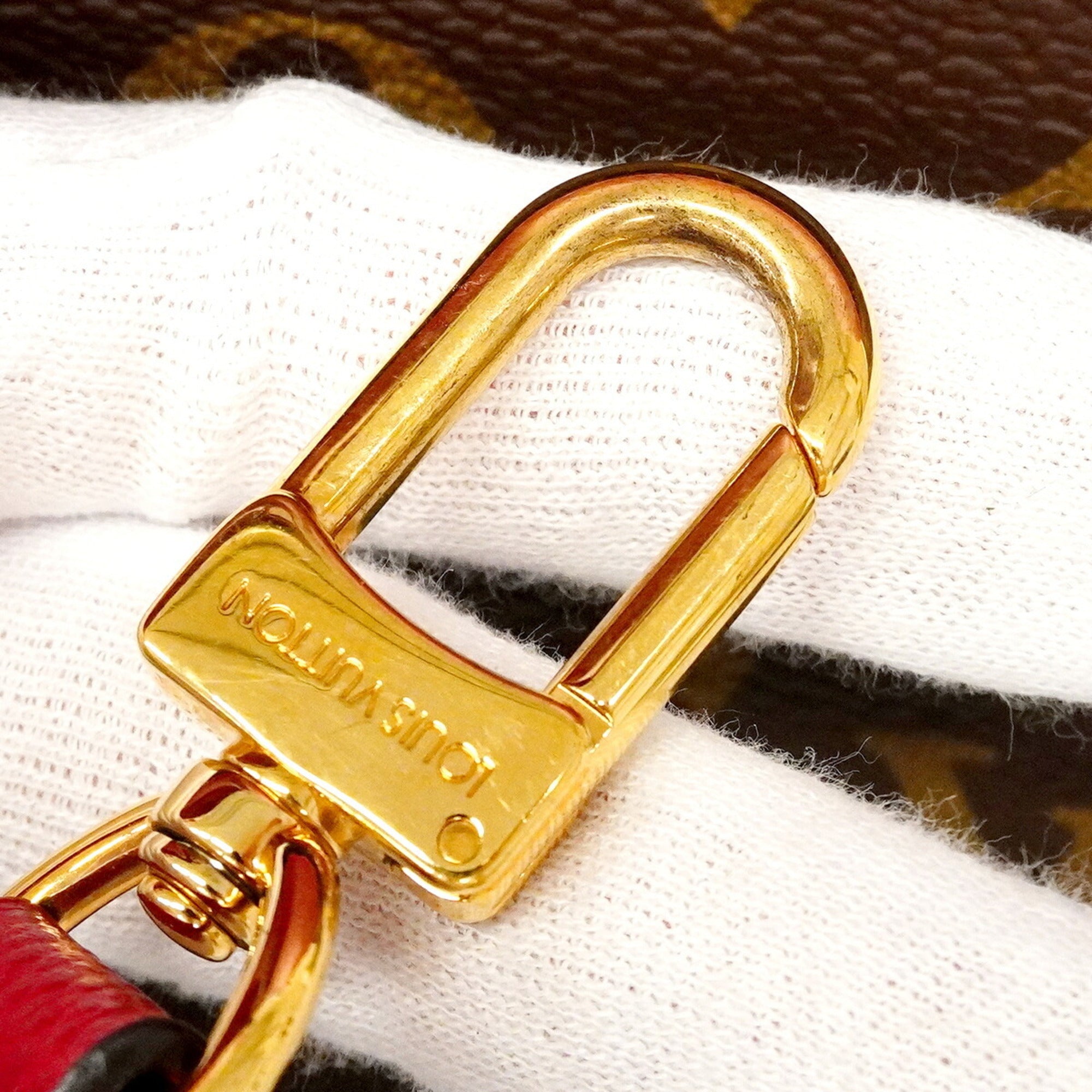 Louis Vuitton Cerise Handbag (Pre-Owned)