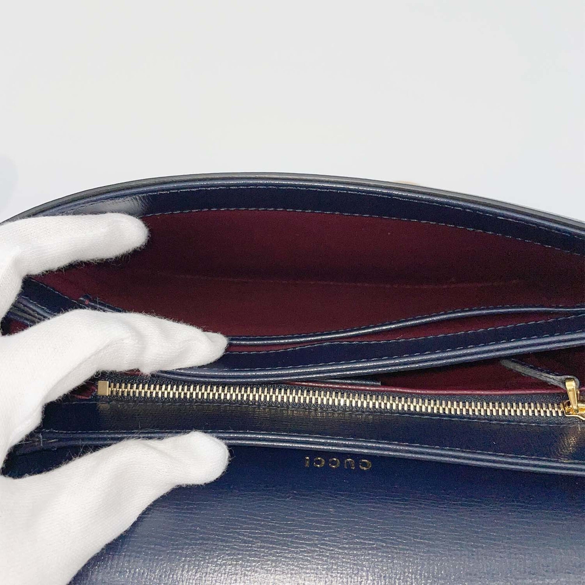 Gucci Navy Leather Shoulder Bag (Pre-Owned)