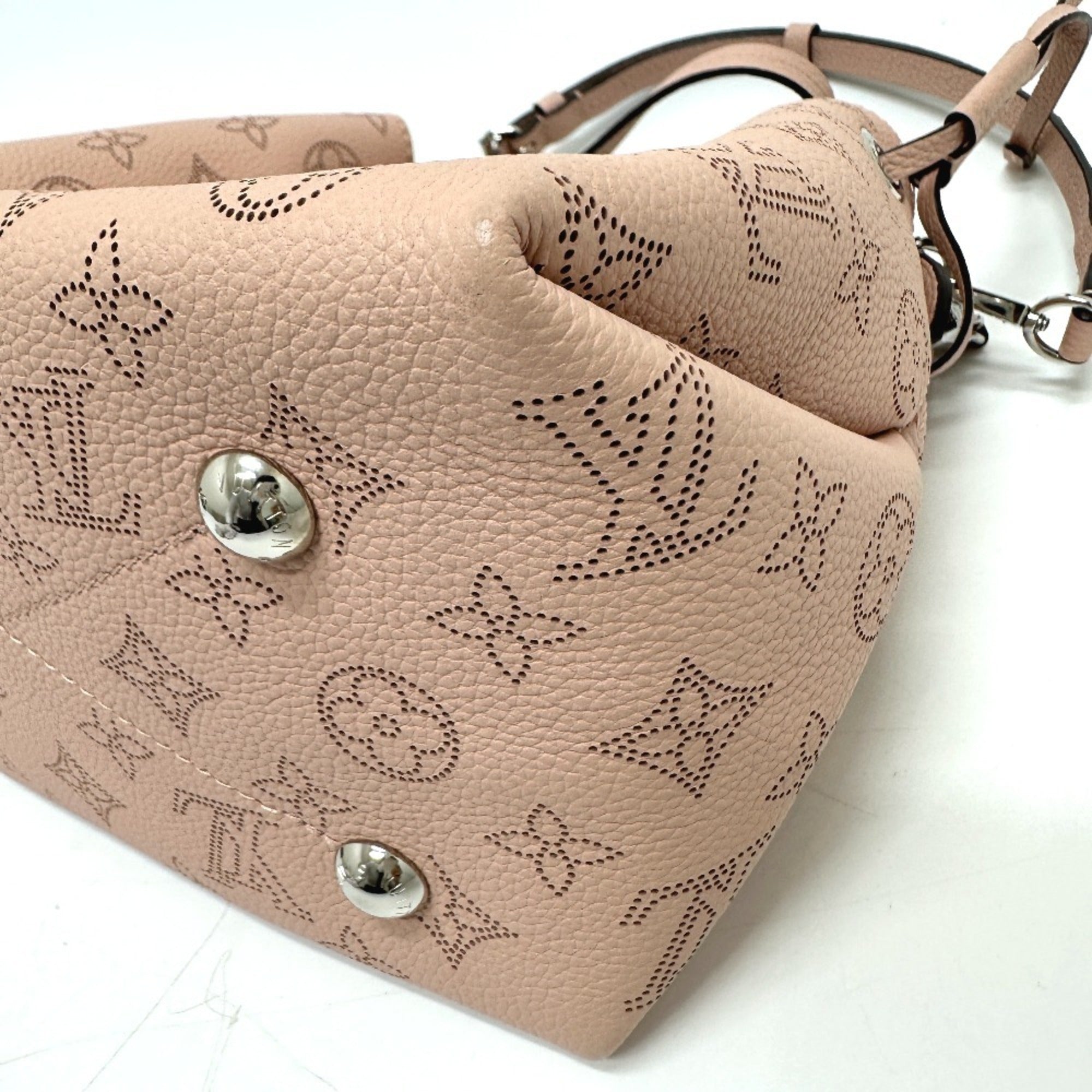 Louis Vuitton Mahina Magnolia Pink Mahina Leather Shoulder Bag (Pre-Owned)