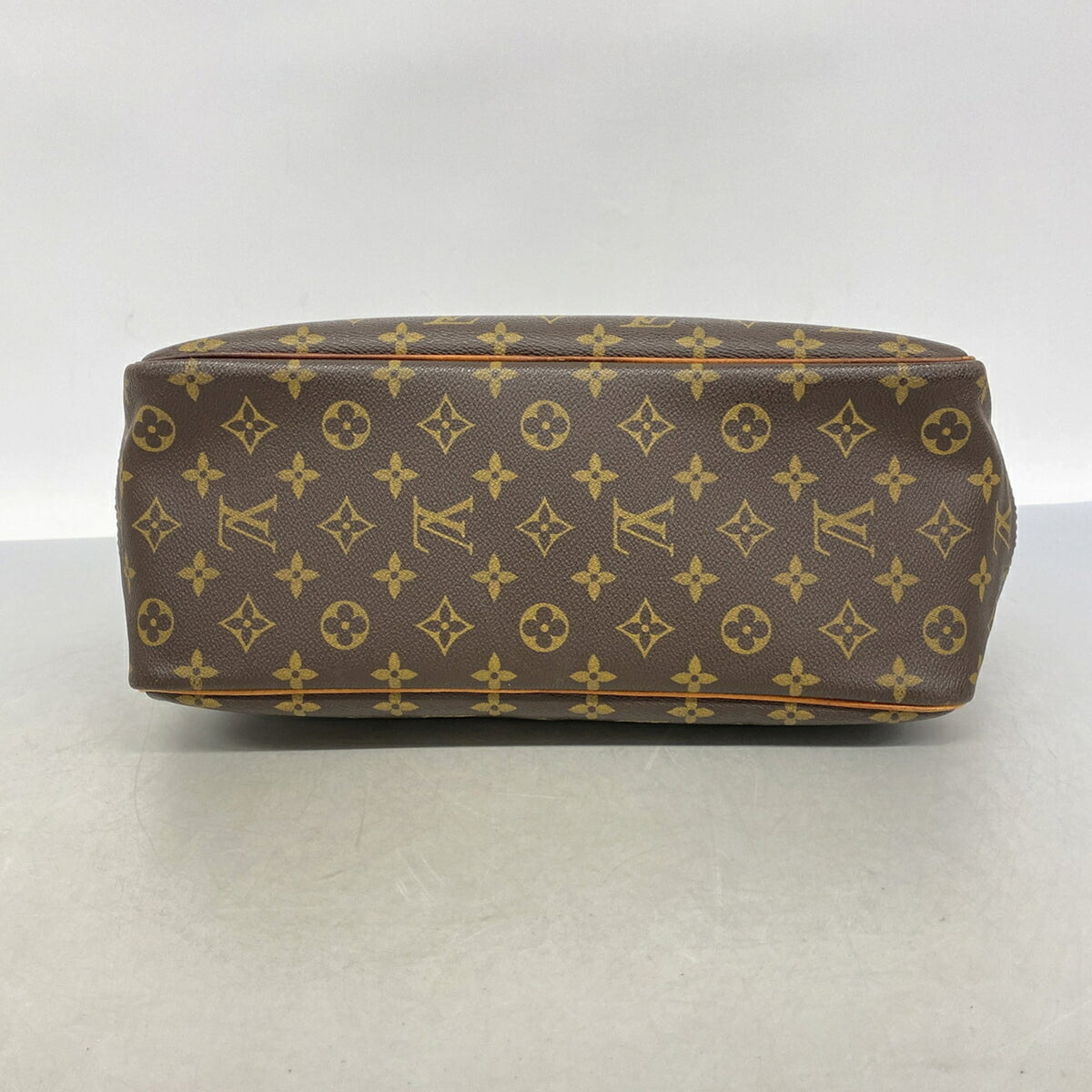 Louis Vuitton Brown Handbag (Pre-Owned)
