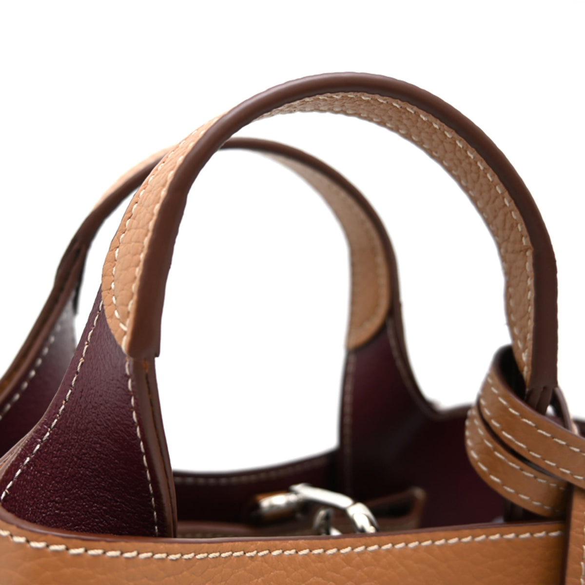 Tod's Brown Leather Handbag (Pre-Owned)
