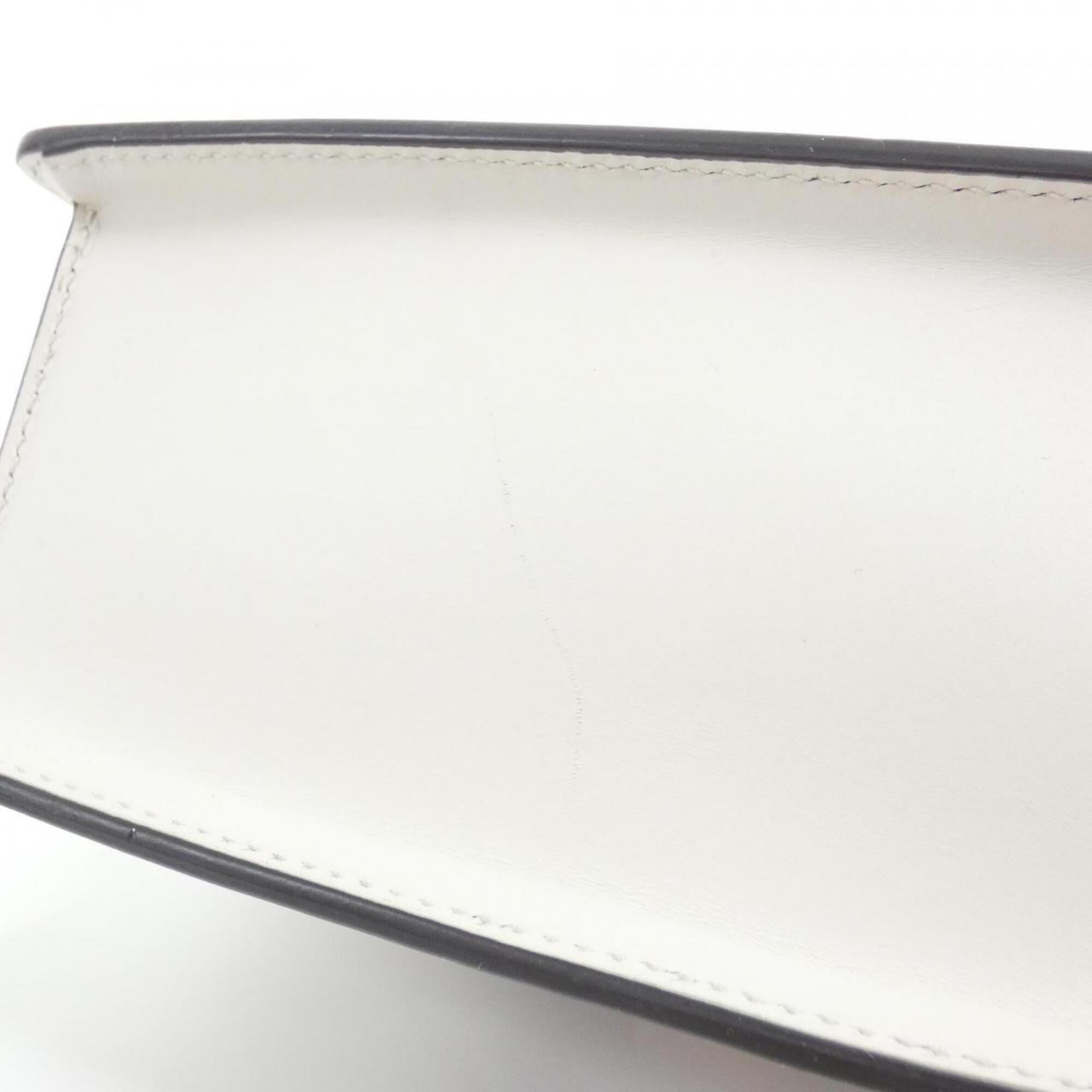 Gucci White Leather Handbag (Pre-Owned)