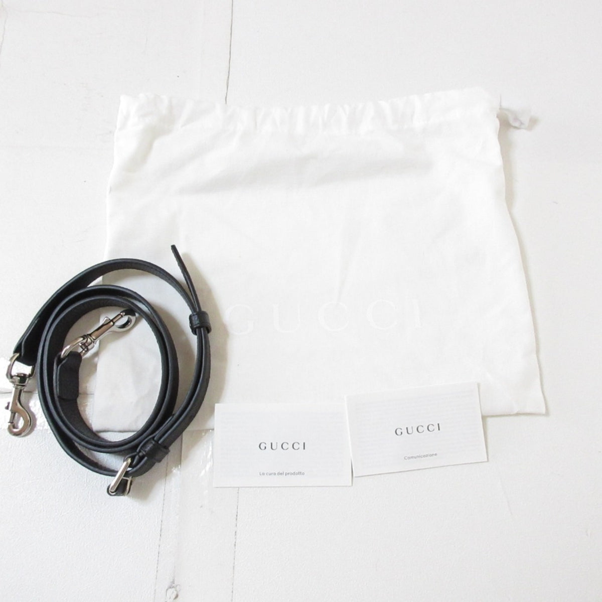 Gucci Black Shoulder Bag (Pre-Owned)