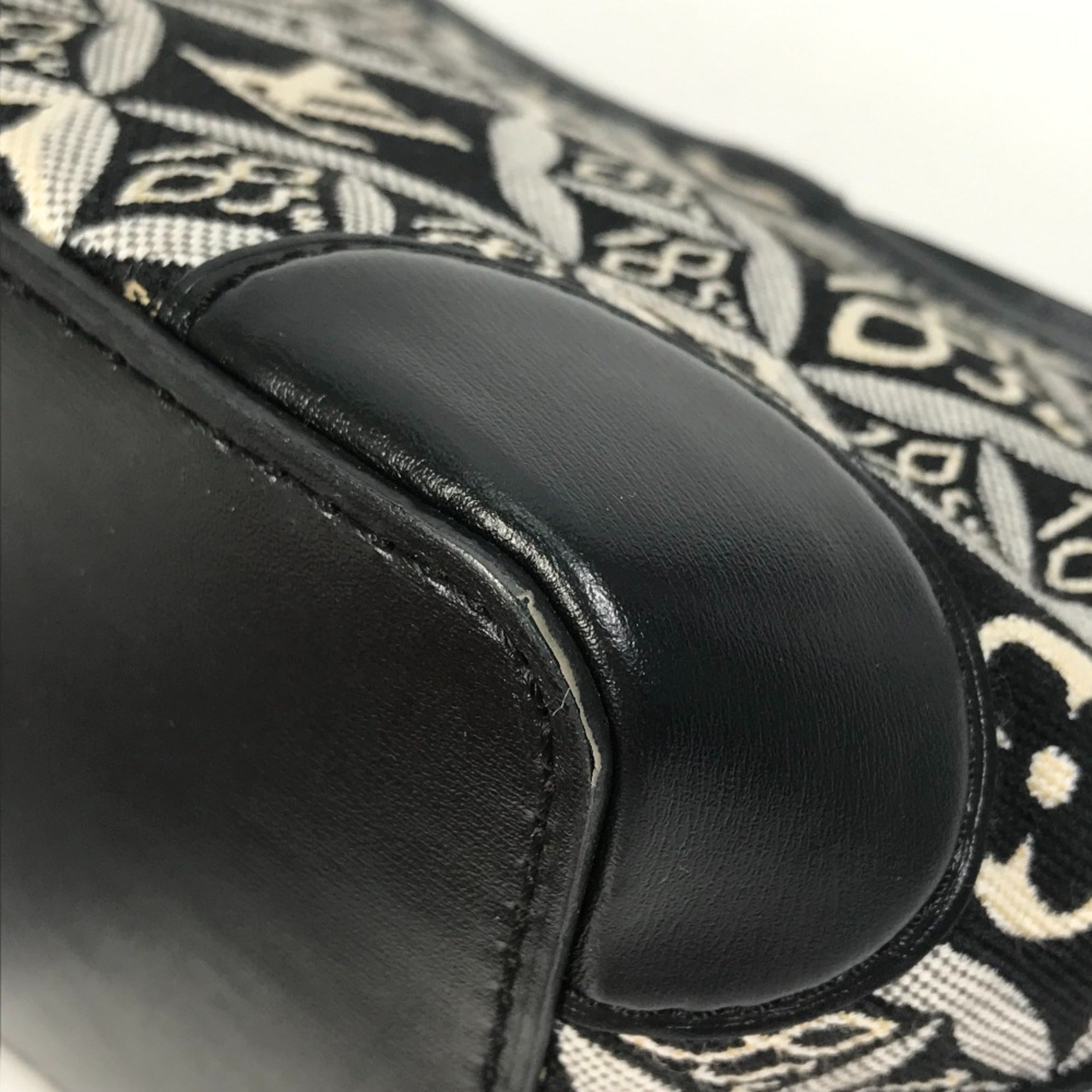 Louis Vuitton Black Noir Jacquard Pochette Shoulder Bag (Pre-Owned)