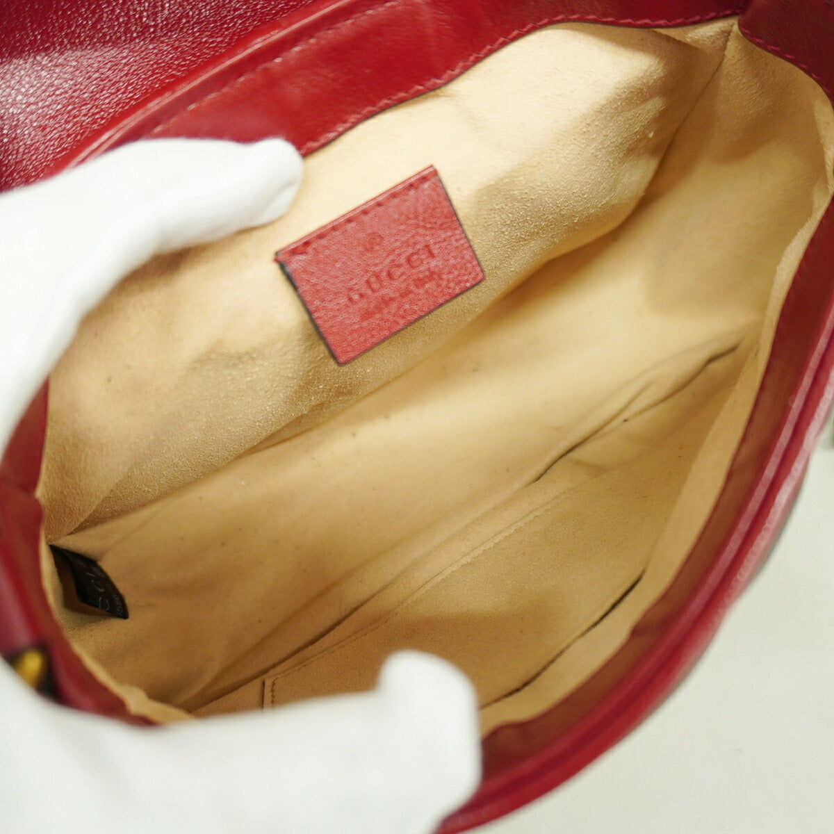 Gucci Black Red Color Leather Handbag (Pre-Owned)