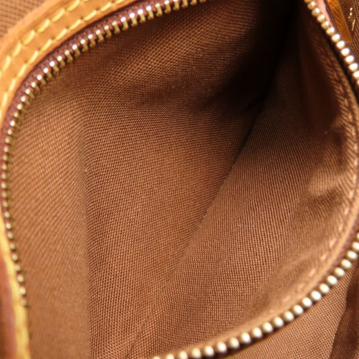 Louis Vuitton Brown Monogram Monogram Handbag (Pre-Owned)