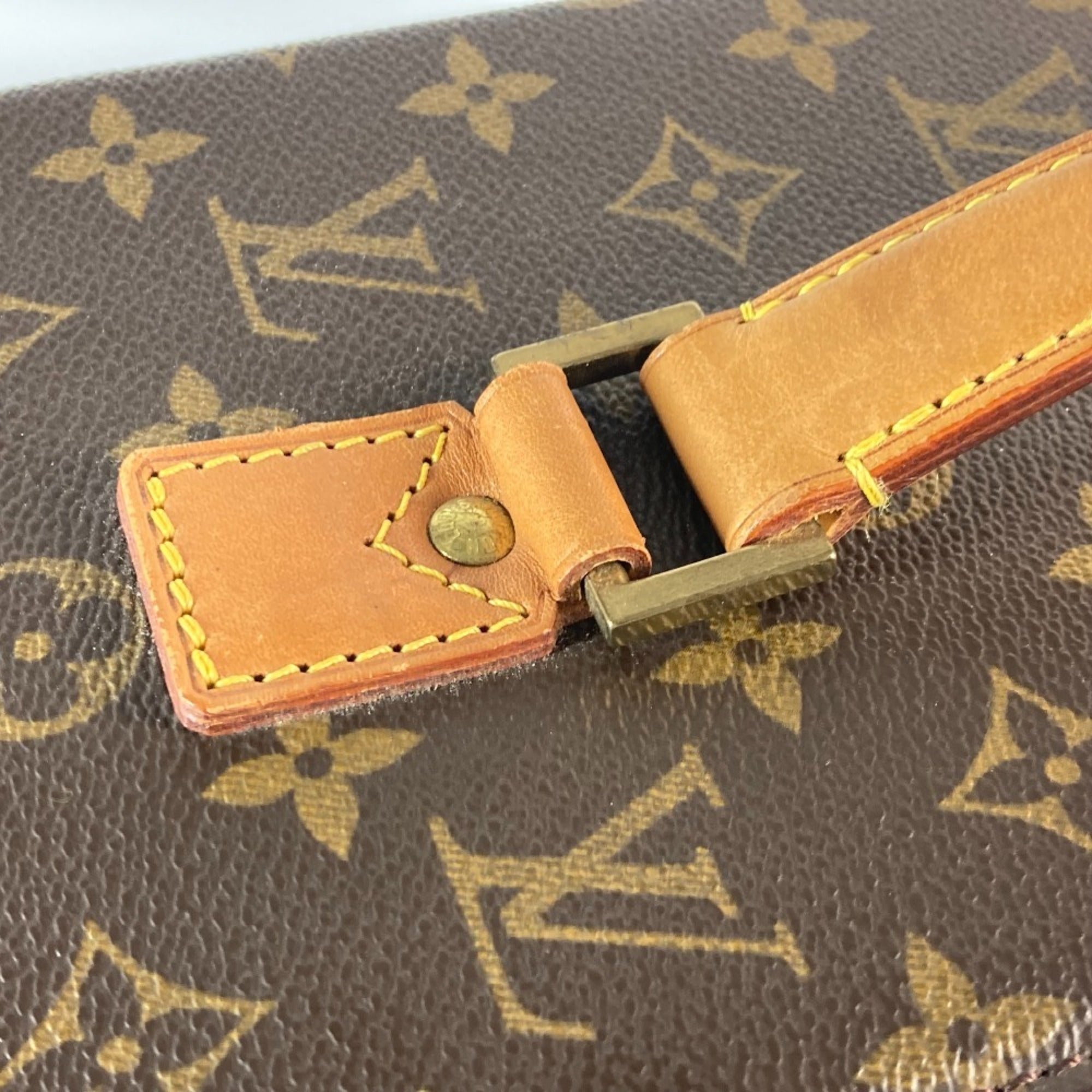 Louis Vuitton Brown Monogram Boston Bag Shoulder Bag (Pre-Owned)