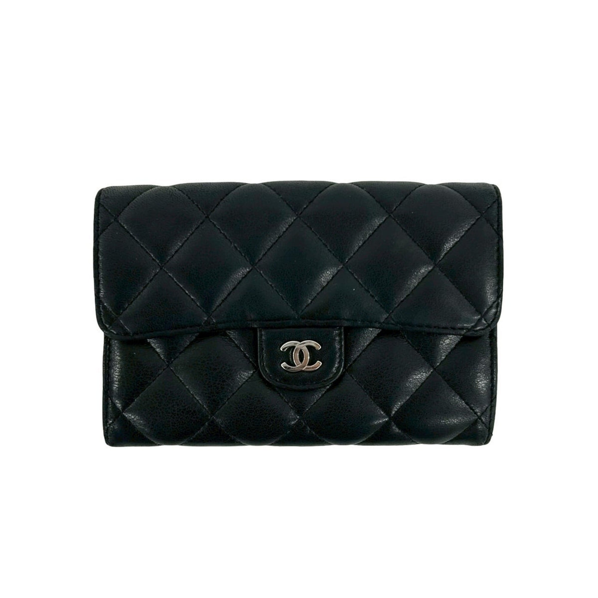 Chanel Black Leather Wallet (Bi-Fold) (Pre-Owned)