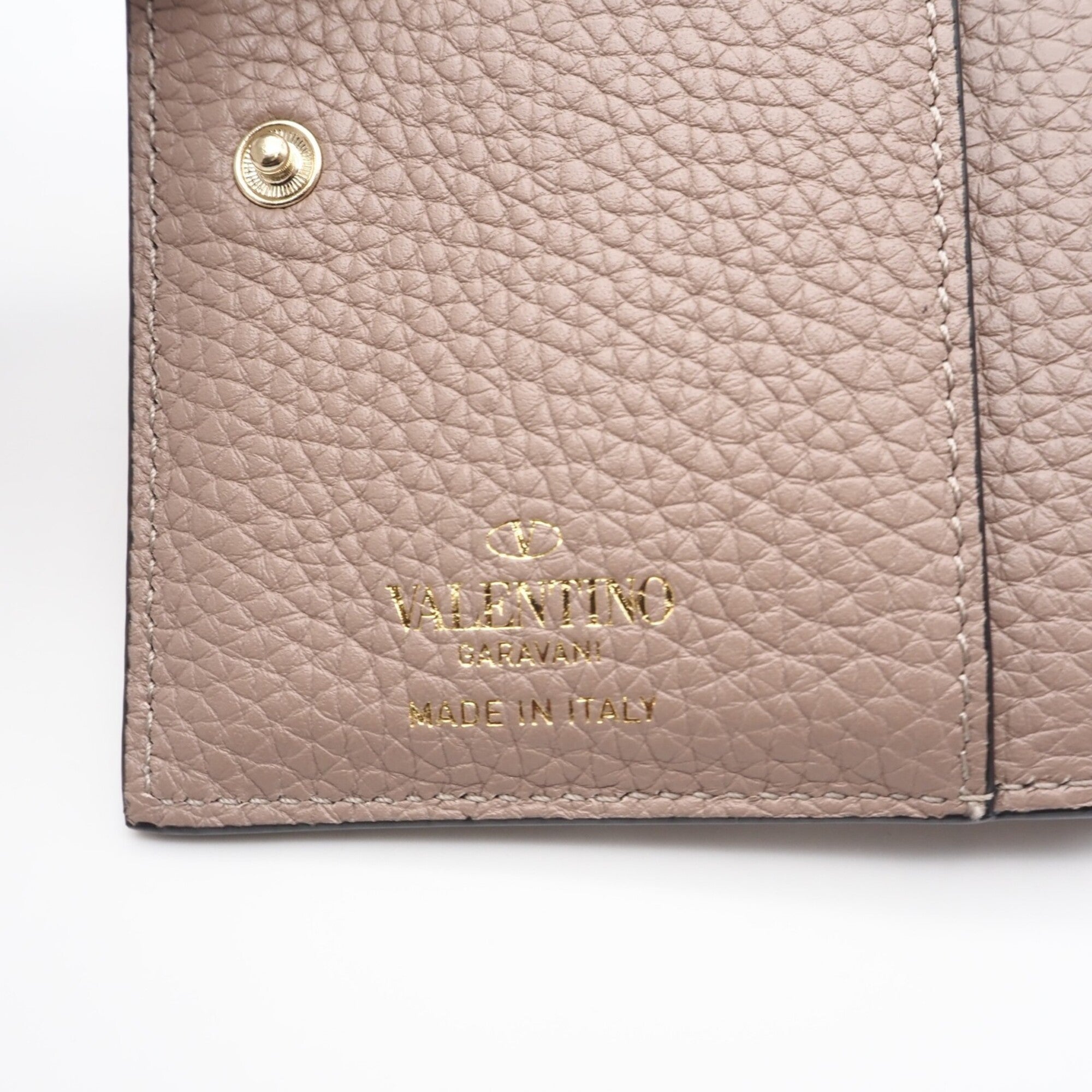 Valentino Beige Leather Wallet (Bi-Fold) (Pre-Owned)