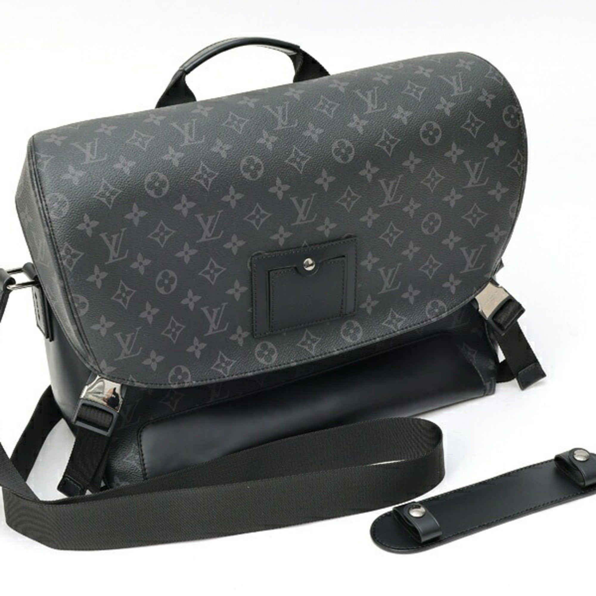 Louis Vuitton Black Monogram Eclipse Monogram Eclipse Handbag Shoulder Bag (Pre-Owned)