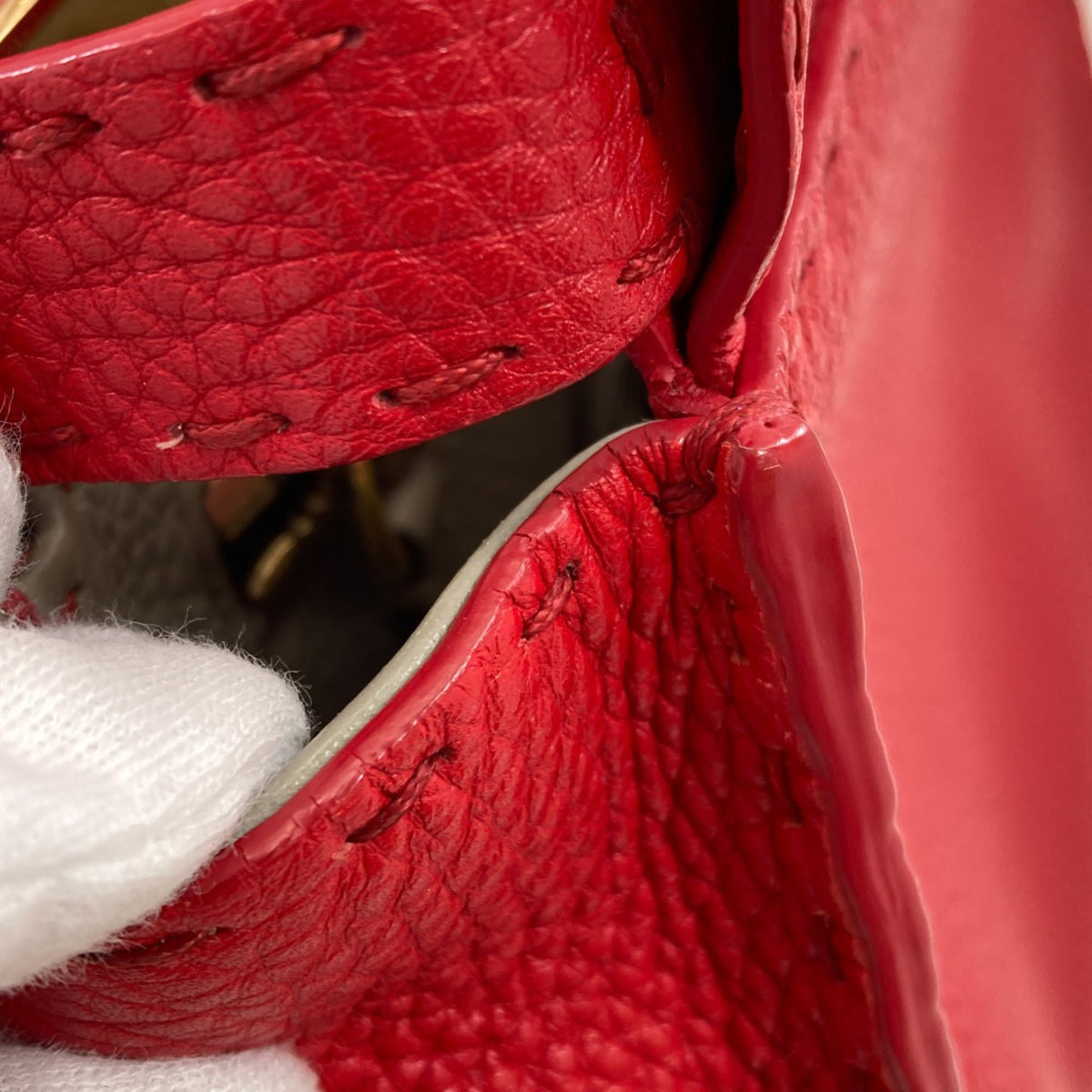 Fendi Peekaboo Red Color Leather Handbag (Pre-Owned)