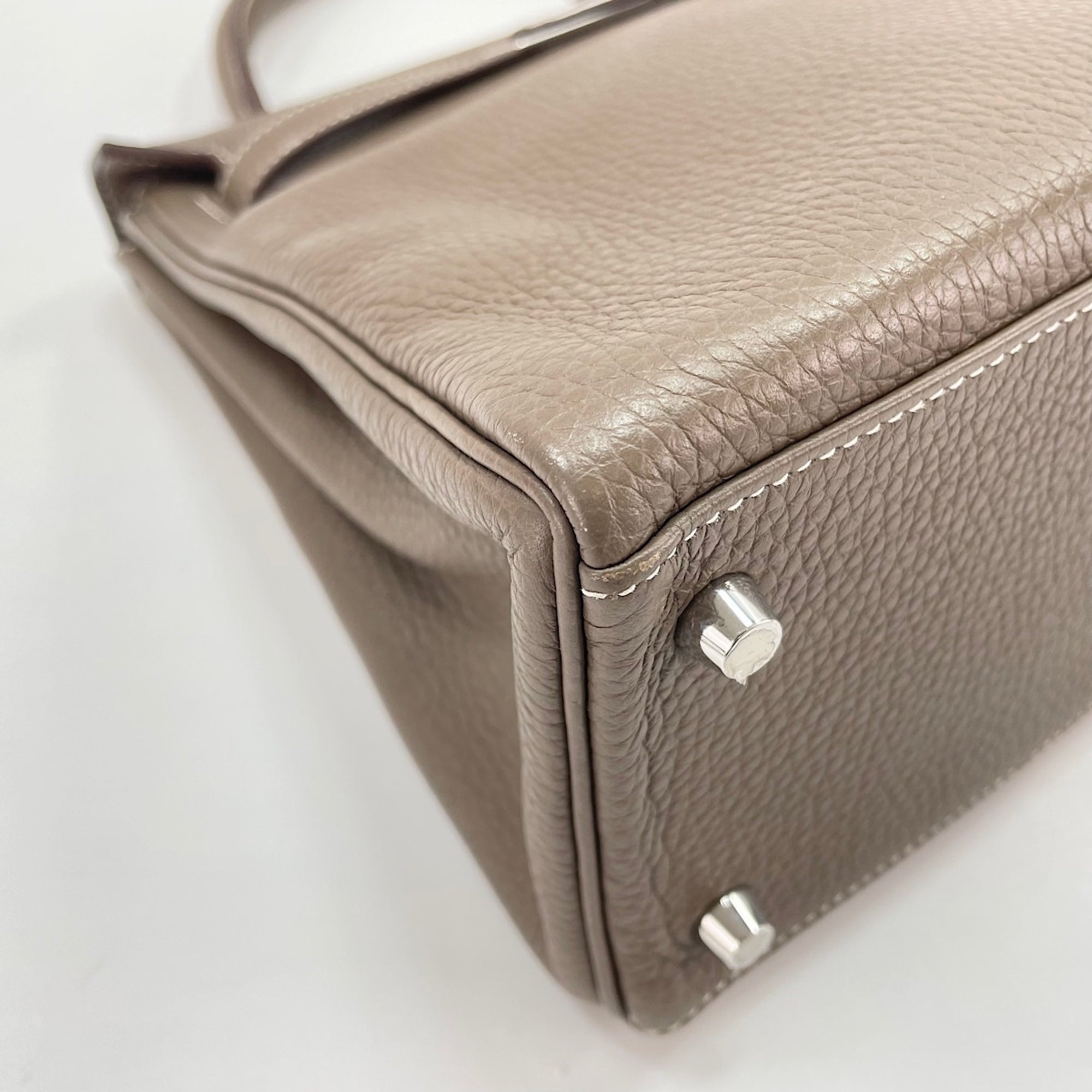 Hermes Kelly Brown Handbag (Pre-Owned)