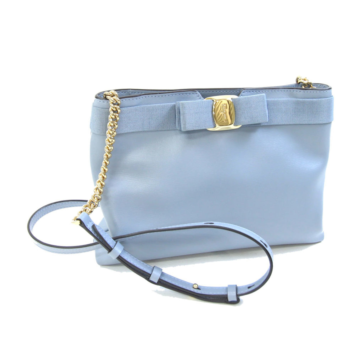 Salvatore Ferragamo Vara Light Blue Leather Shoulder Bag (Pre-Owned)