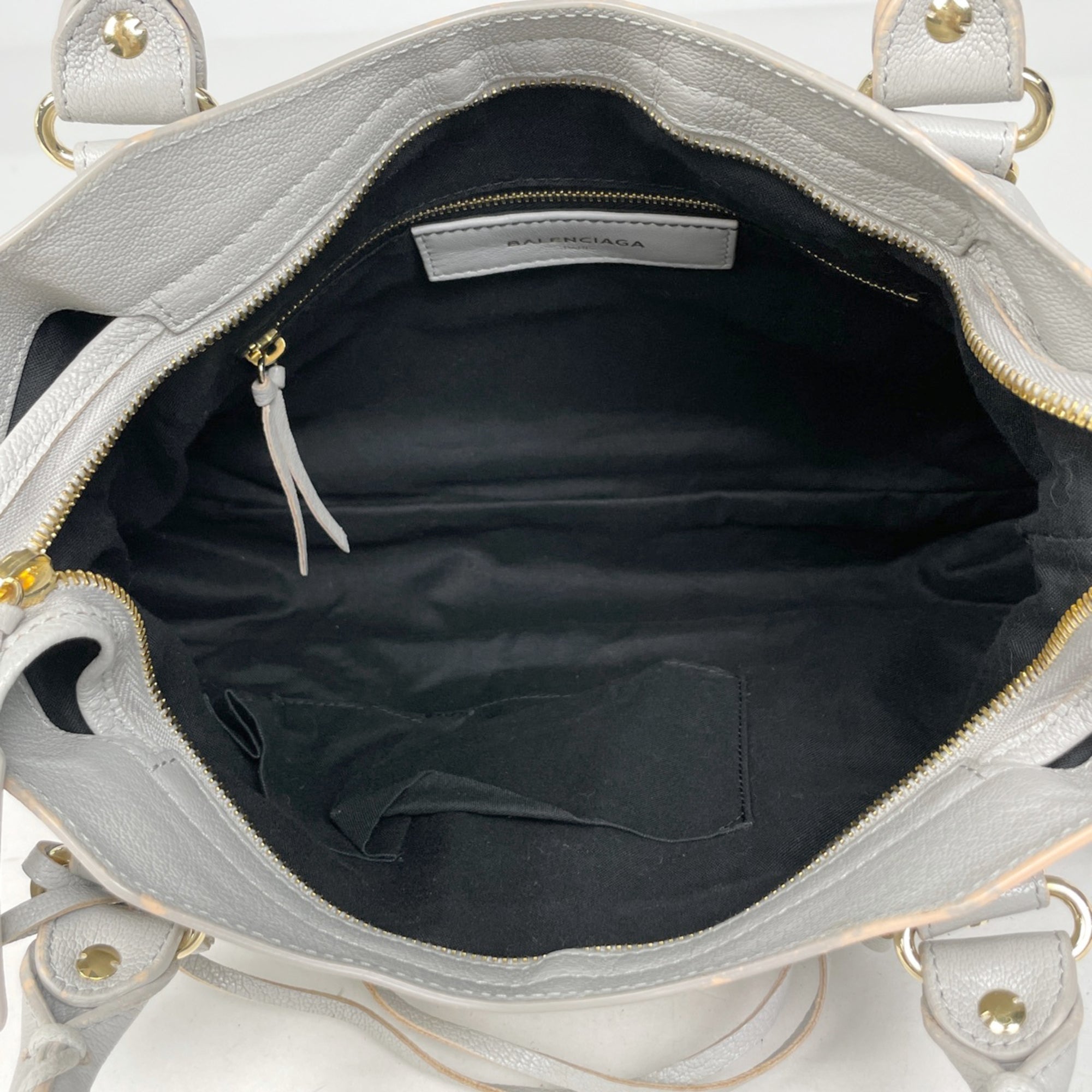 Balenciaga Gray Metallic Leather (Pre-Owned)