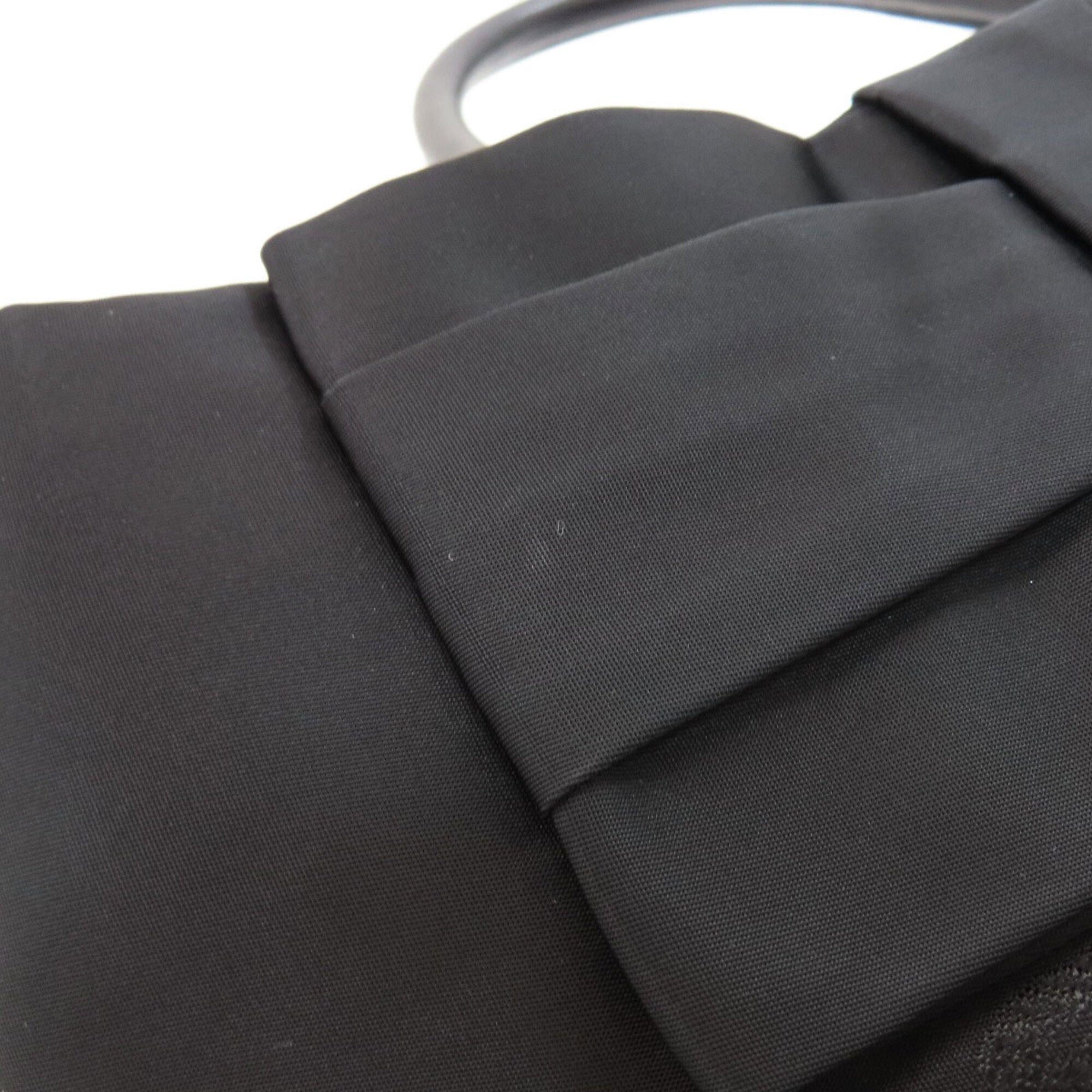Prada Black Nylon Handbag (Pre-Owned)