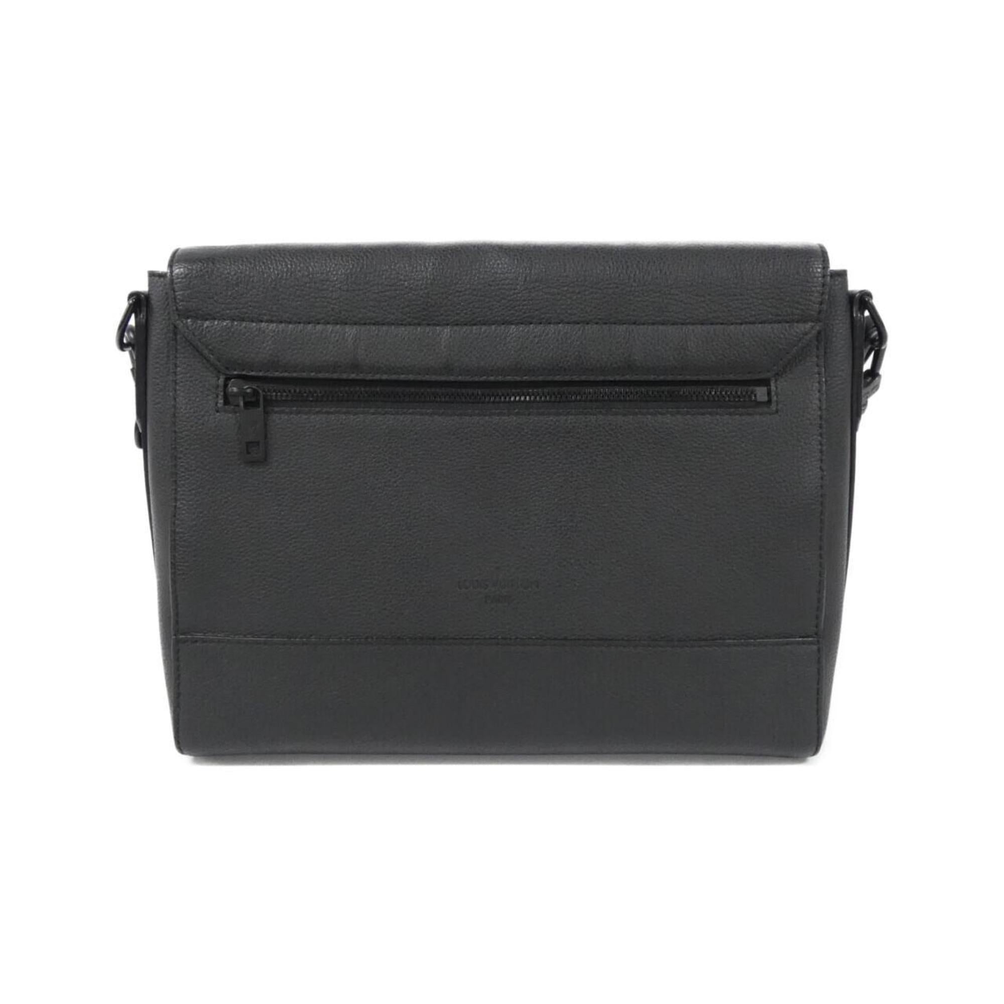 Louis Vuitton Black Leather Shoulder Bag (Pre-Owned)