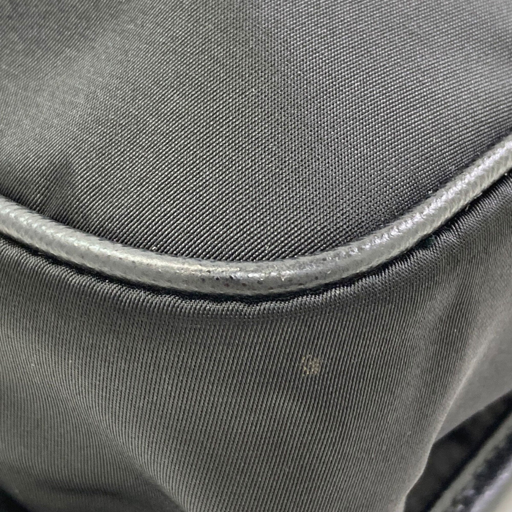 Prada Black Nylon Shoulder Bag (Pre-Owned)