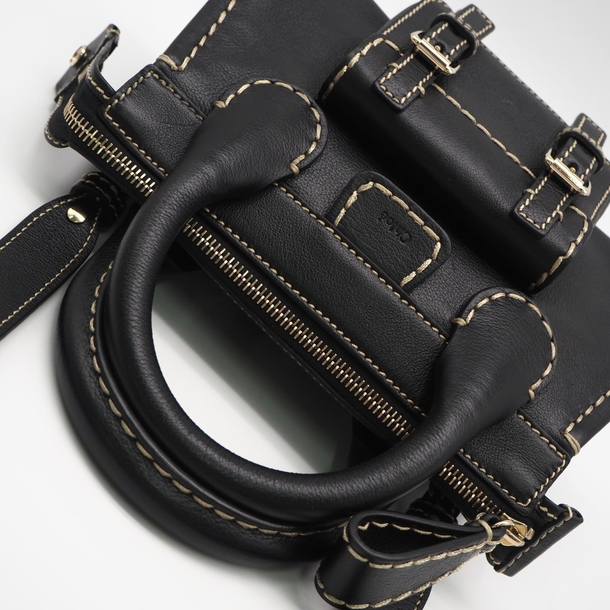 Chloé Black Leather Handbag (Pre-Owned)