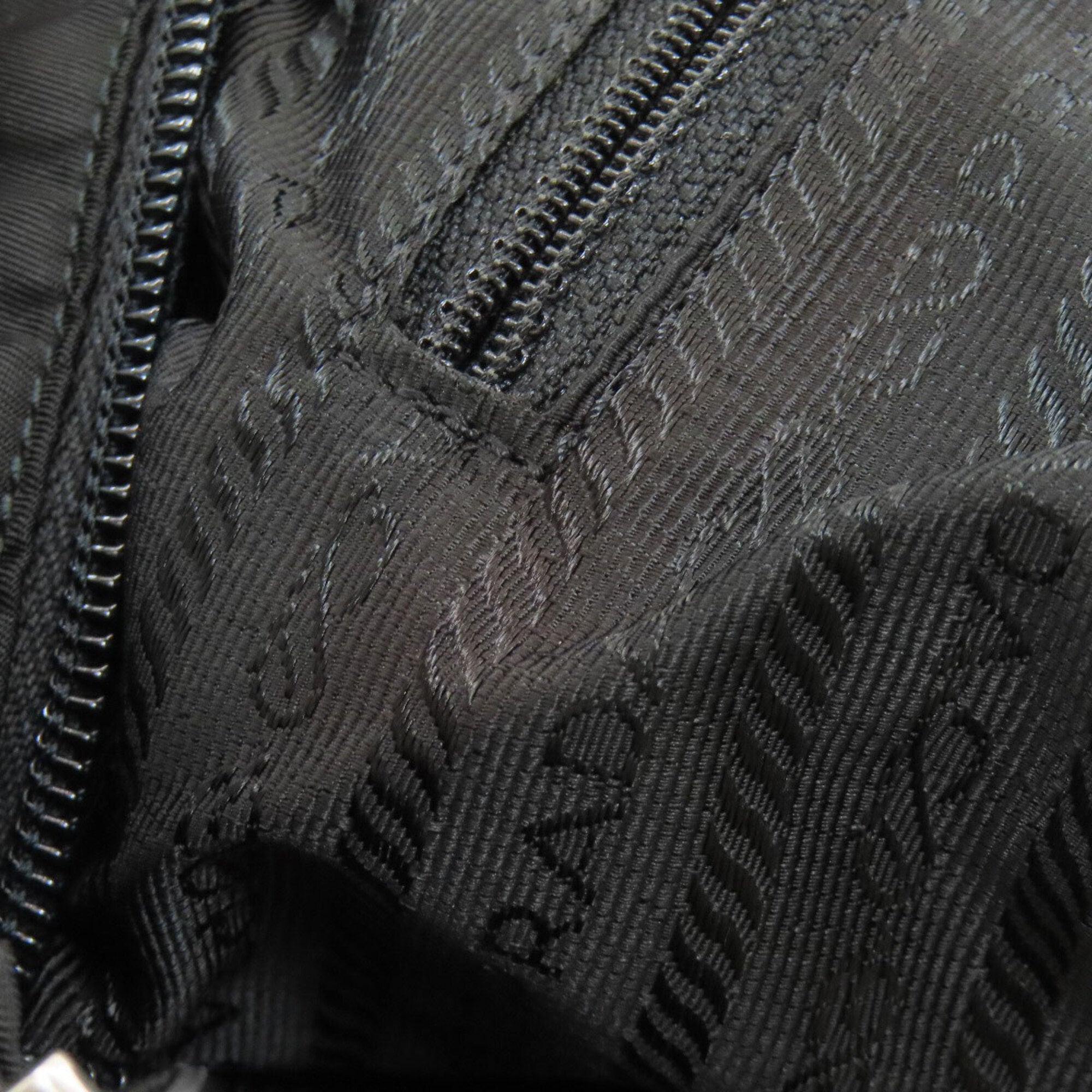 Prada Black Nylon Shoulder Bag (Pre-Owned)
