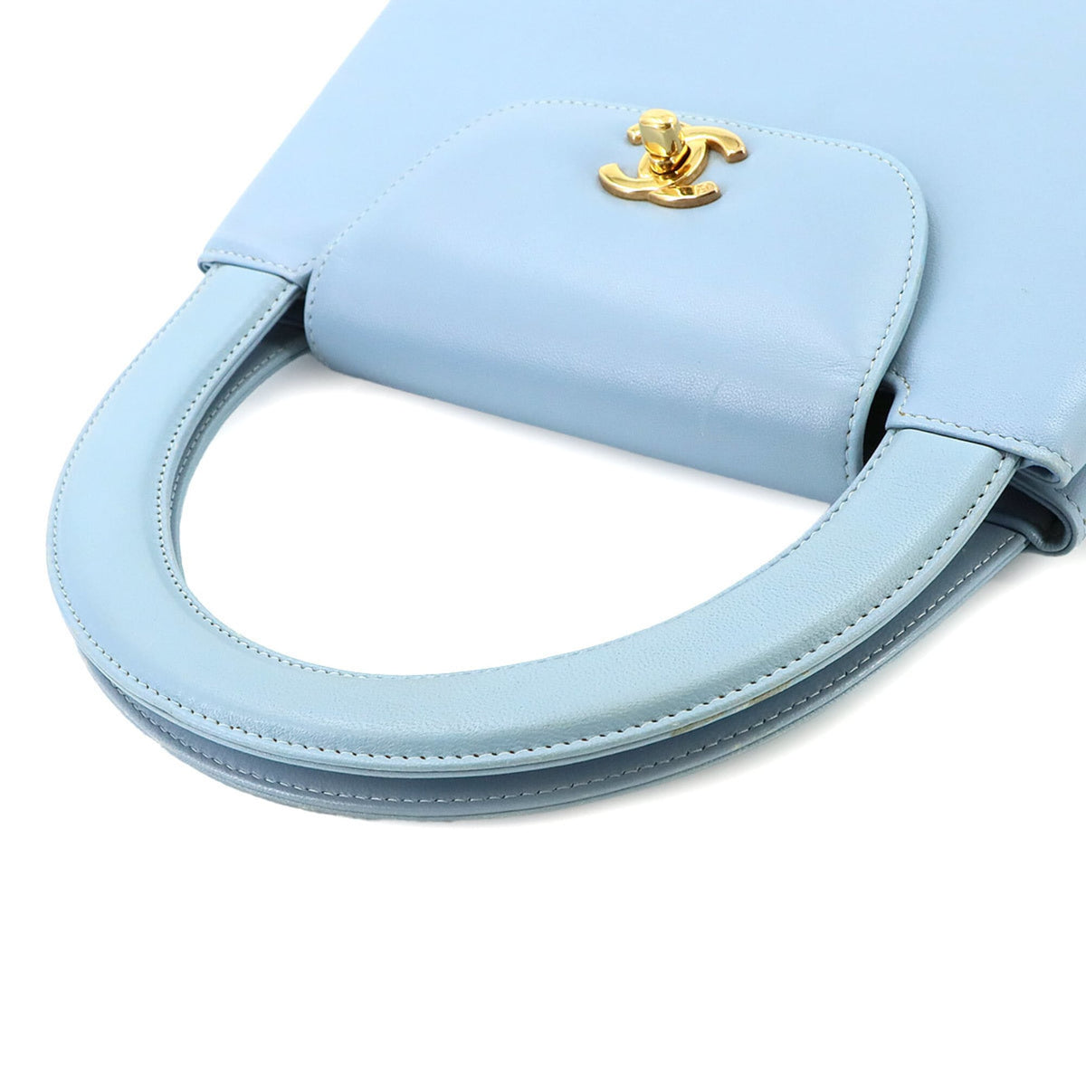 Chanel Light Blue Handbag (Pre-Owned)