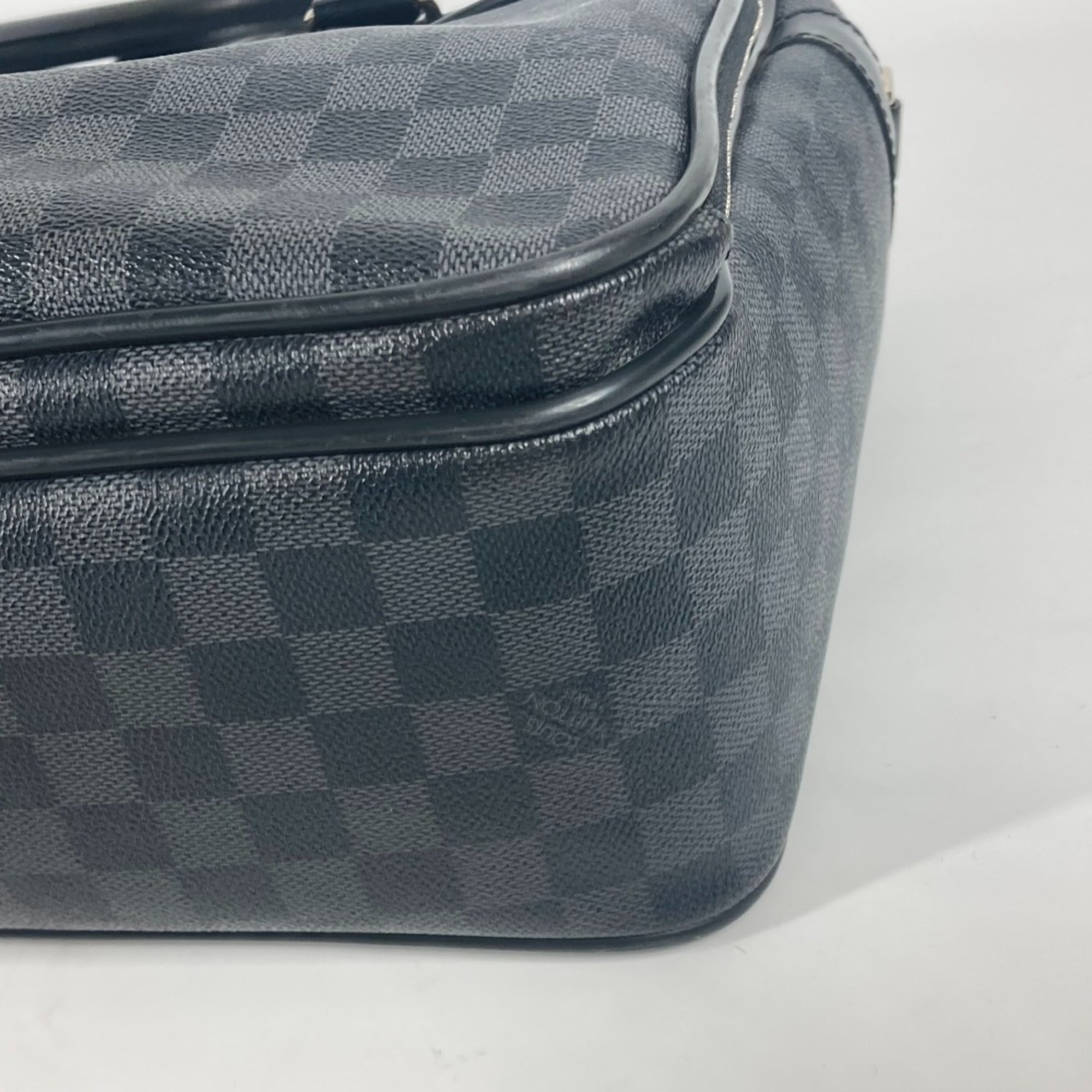 Louis Vuitton Black Damier Graphite Handbag Tote Bag (Pre-Owned)