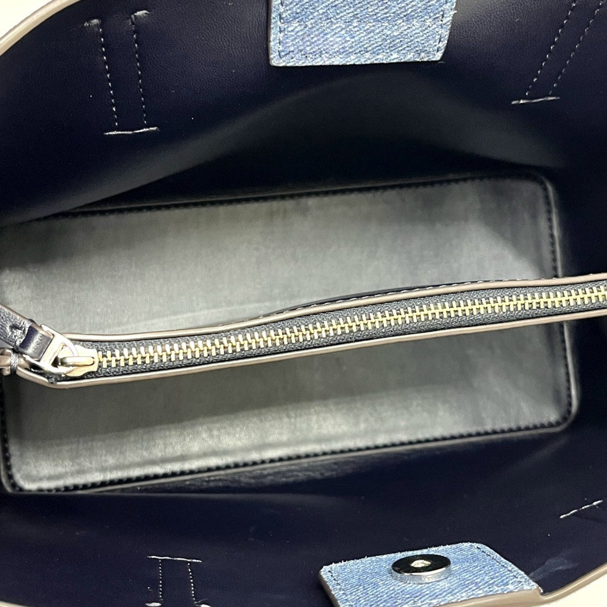 Tory Burch Blue Denim Tote Bag (Pre-Owned)