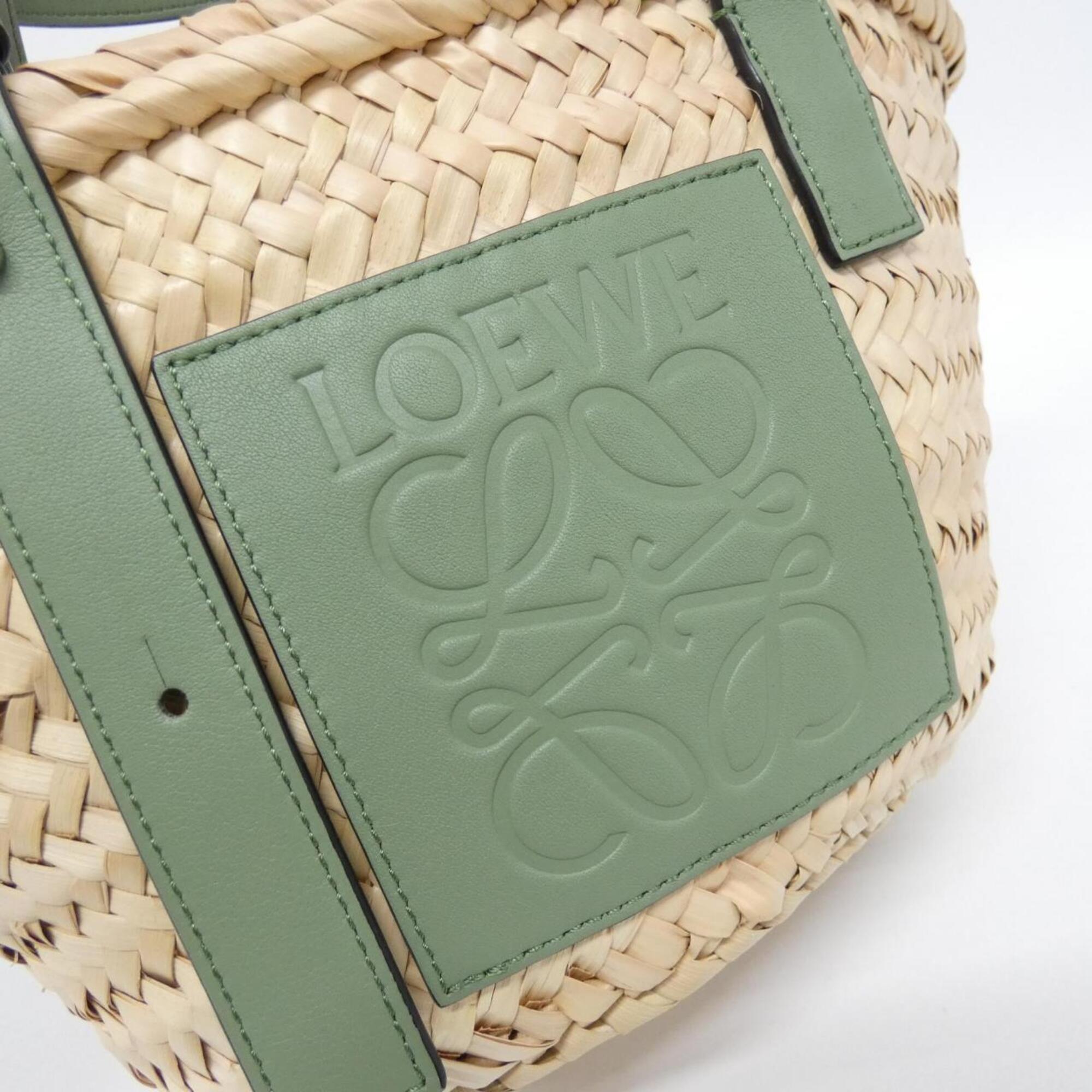 Loewe Beige Leather Handbag (Pre-Owned)