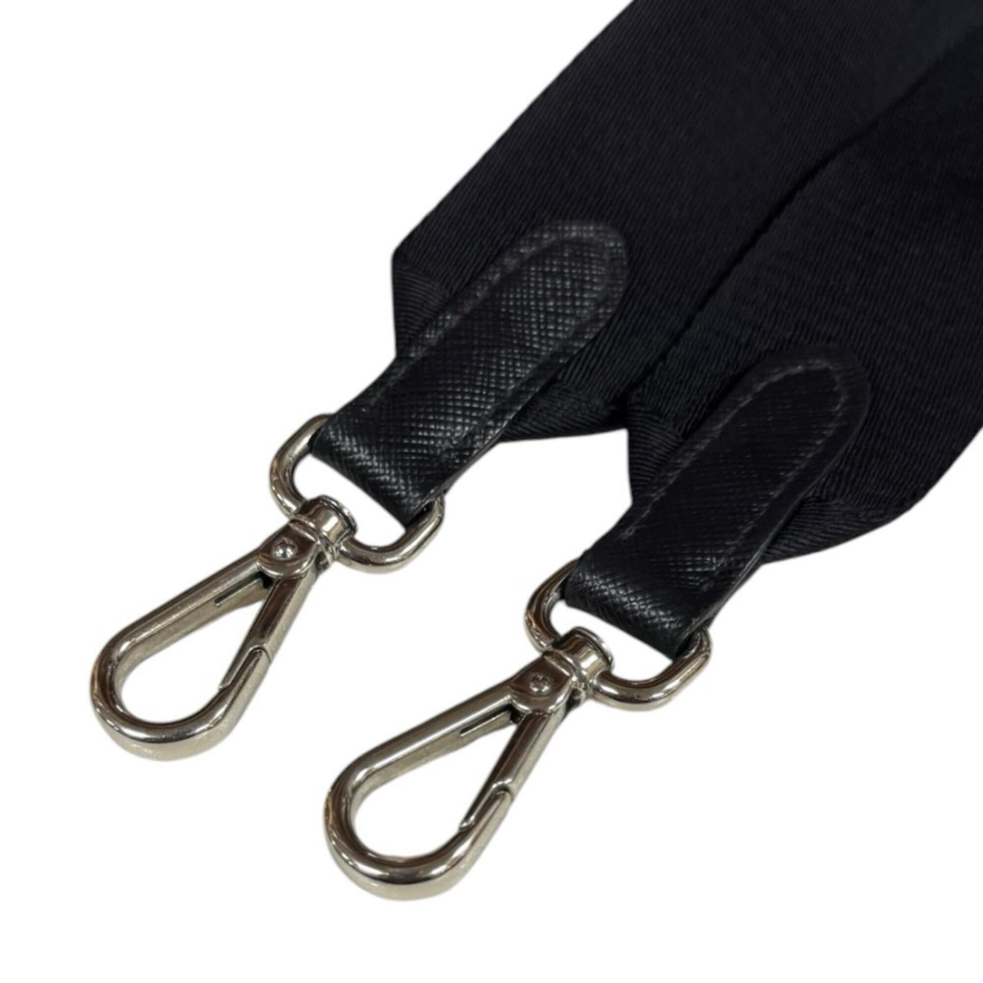 Prada Black Nylon Shoulder Bag (Pre-Owned)