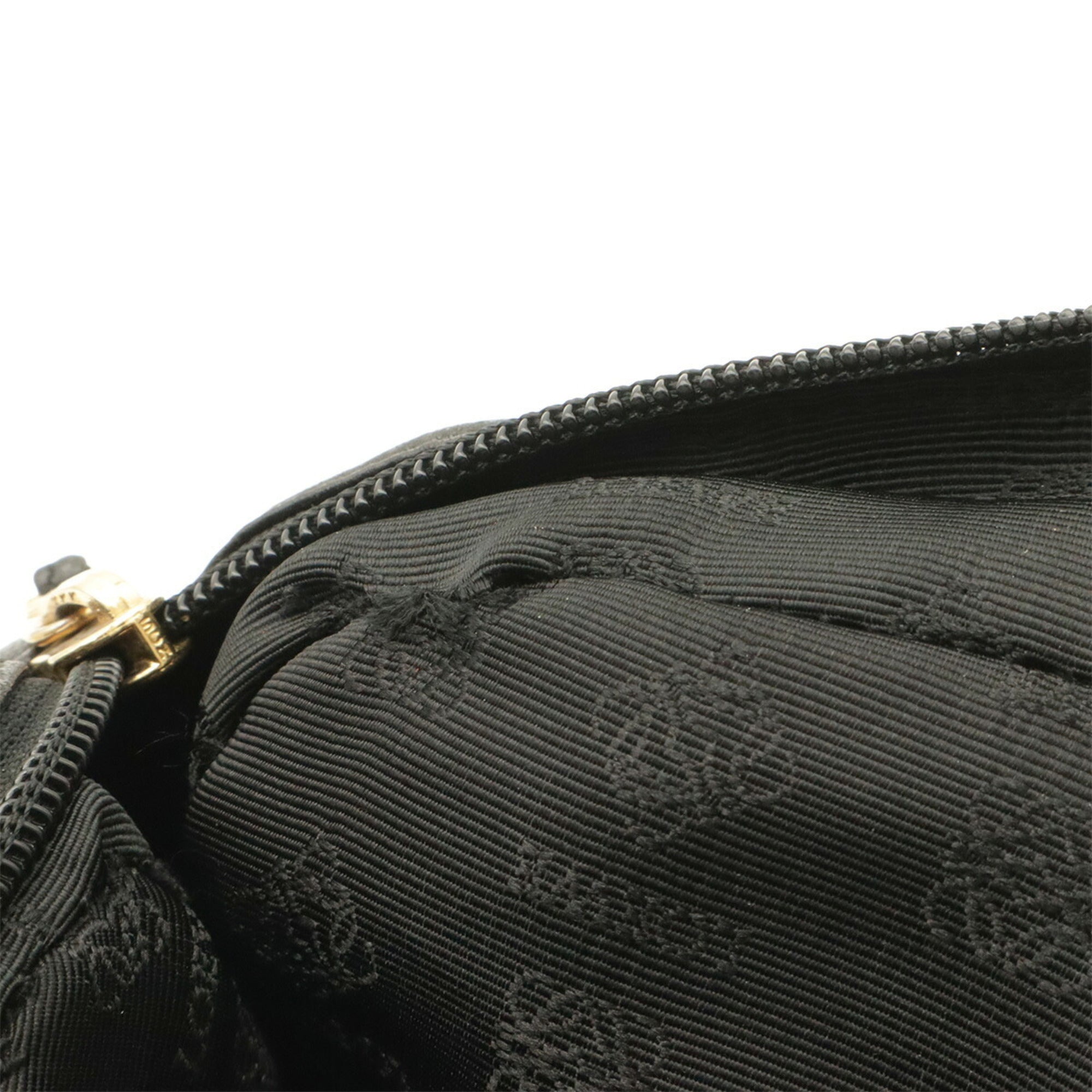Loewe Black Leather Handbag (Pre-Owned)