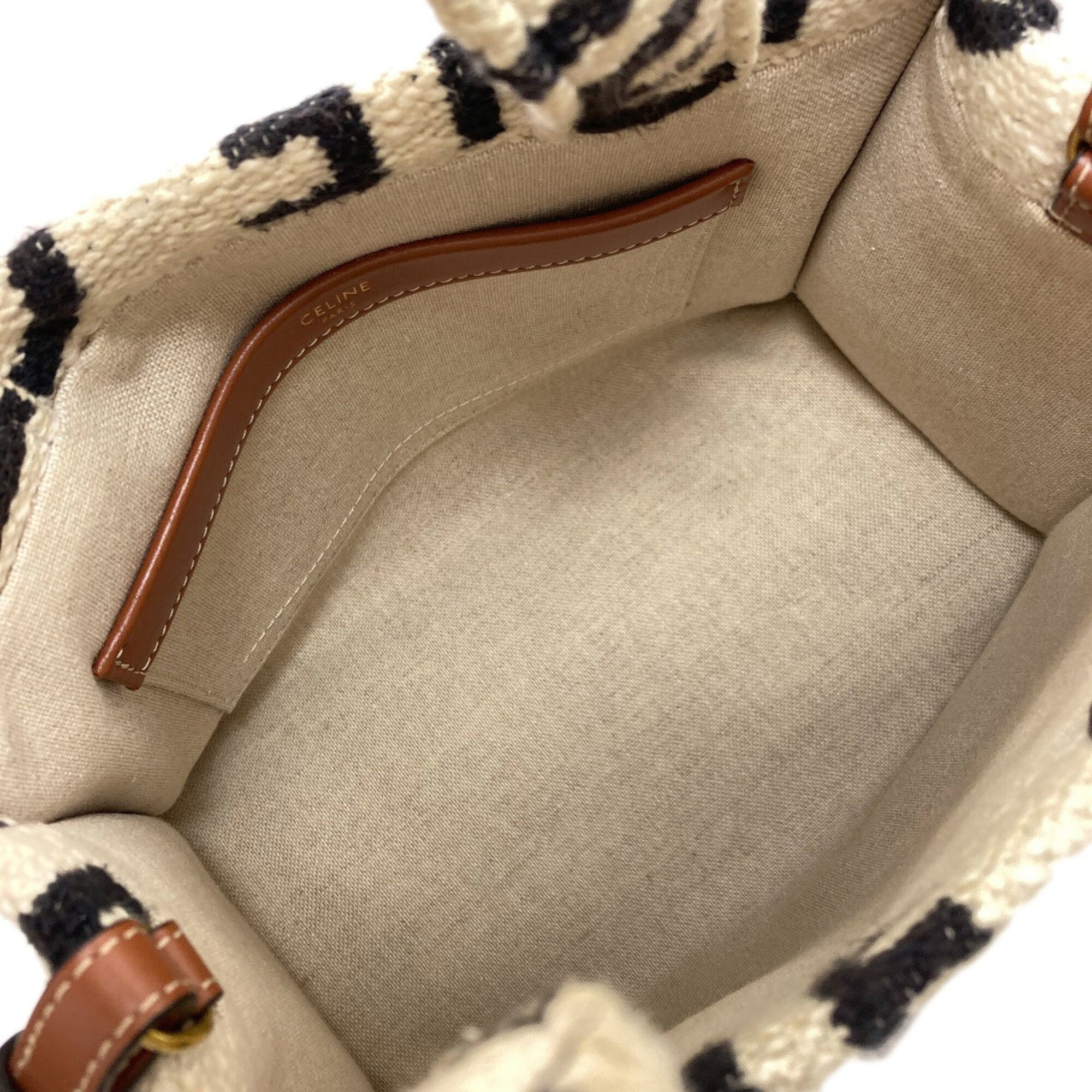 Celine Cabas White Canvas Handbag (Pre-Owned)