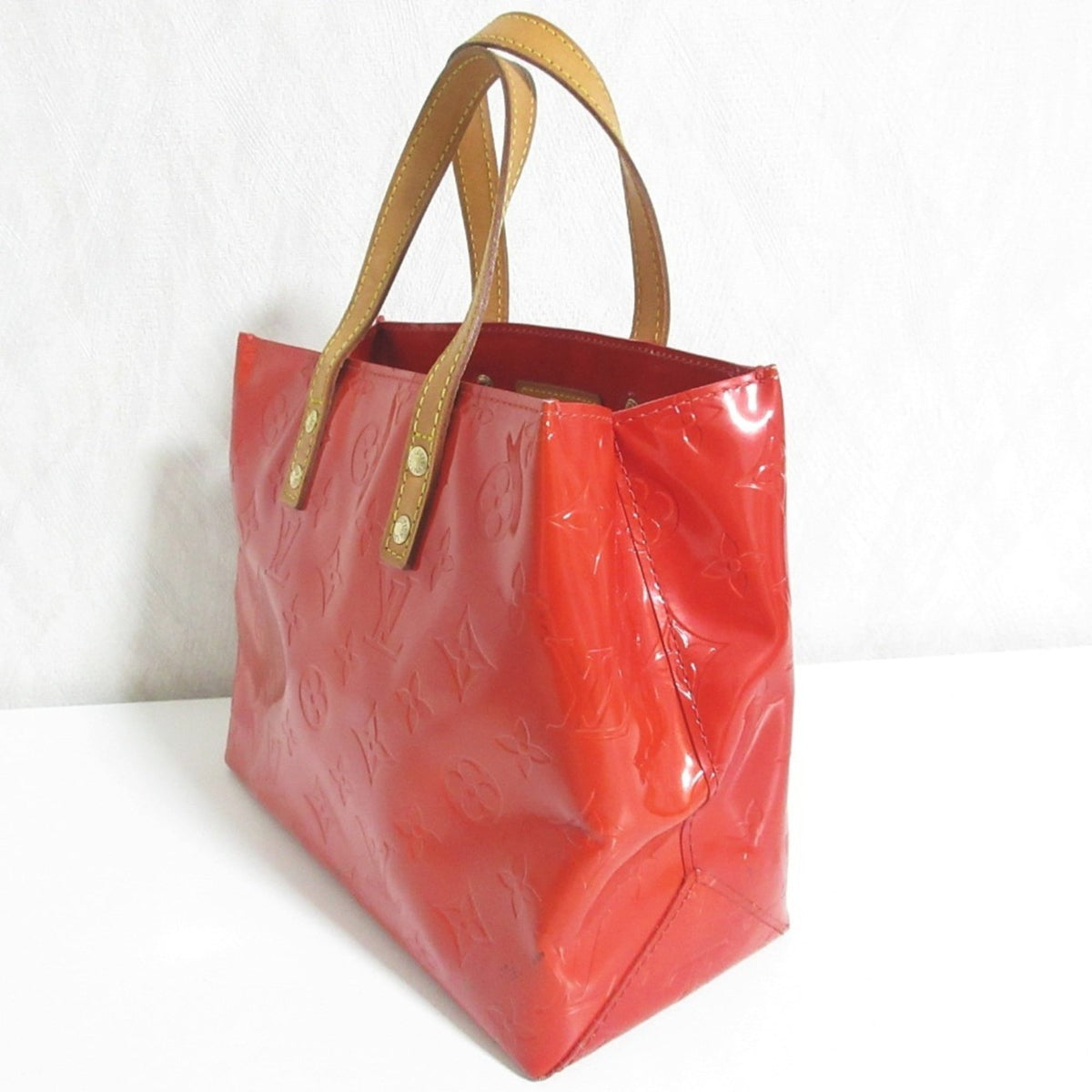 Louis Vuitton Red Color Handbag Tote Bag (Pre-Owned)