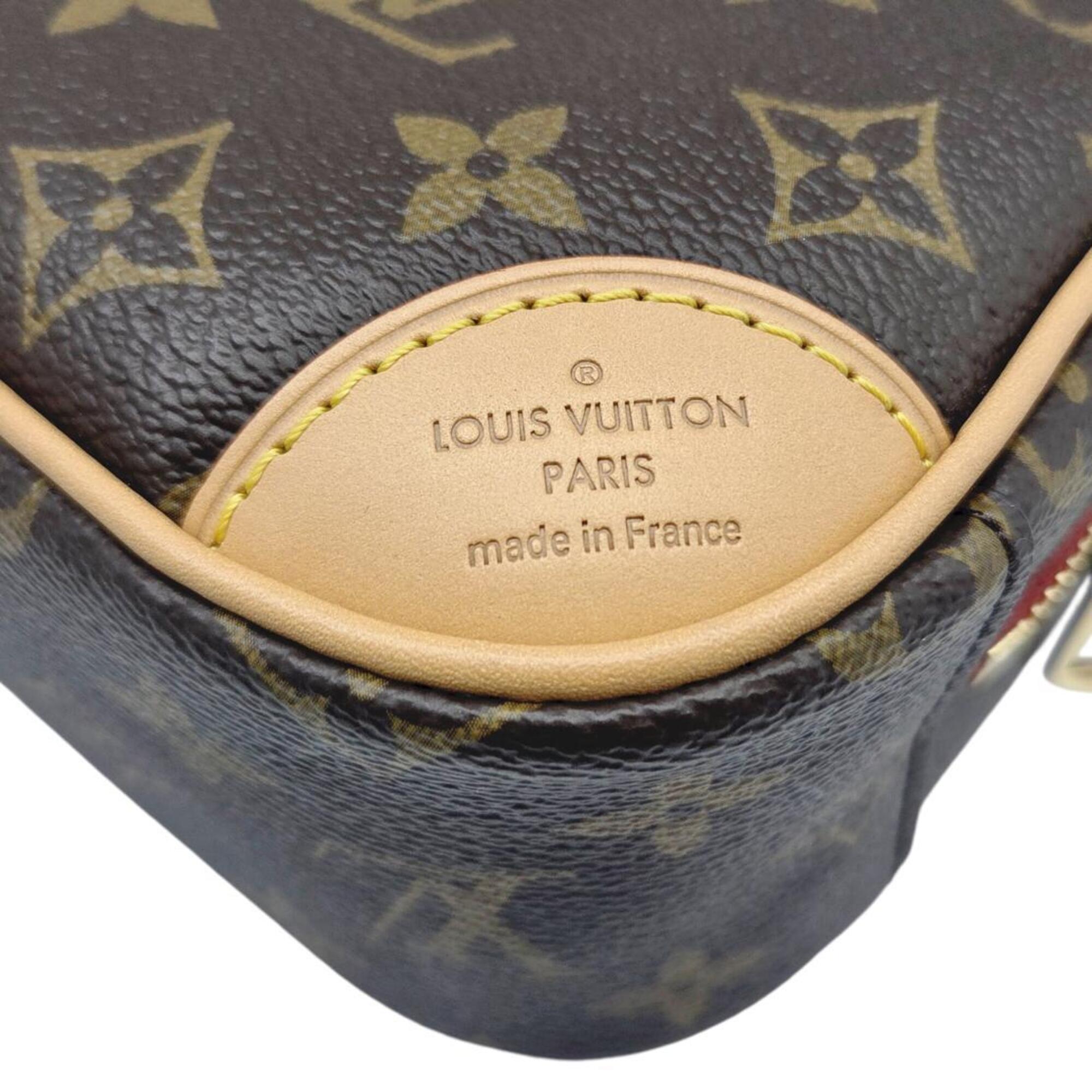 Louis Vuitton Brown Monogram Pochette Shoulder Bag (Pre-Owned)