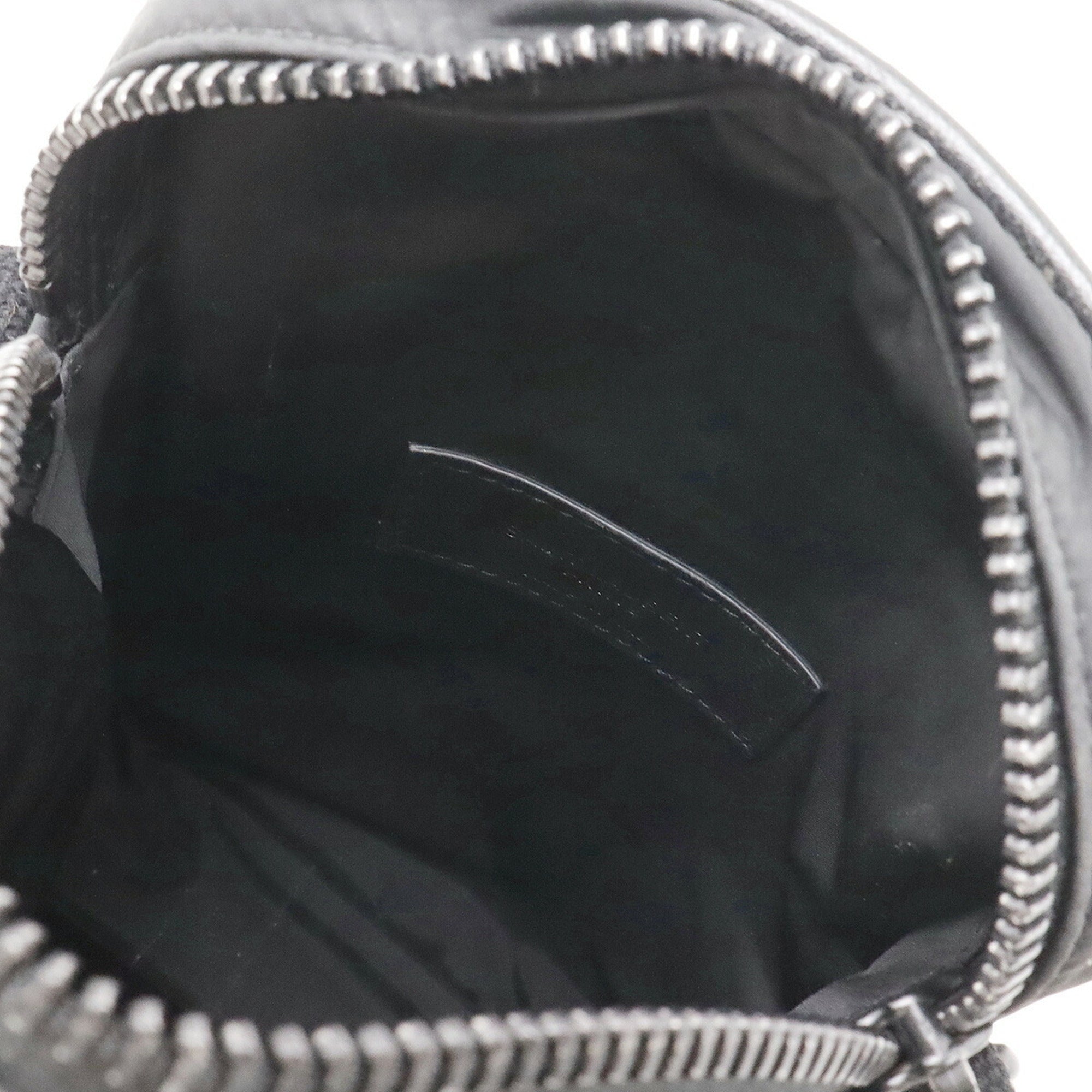 Yves Saint Laurent Black Nylon Leather Shoulder Bag (Pre-Owned)