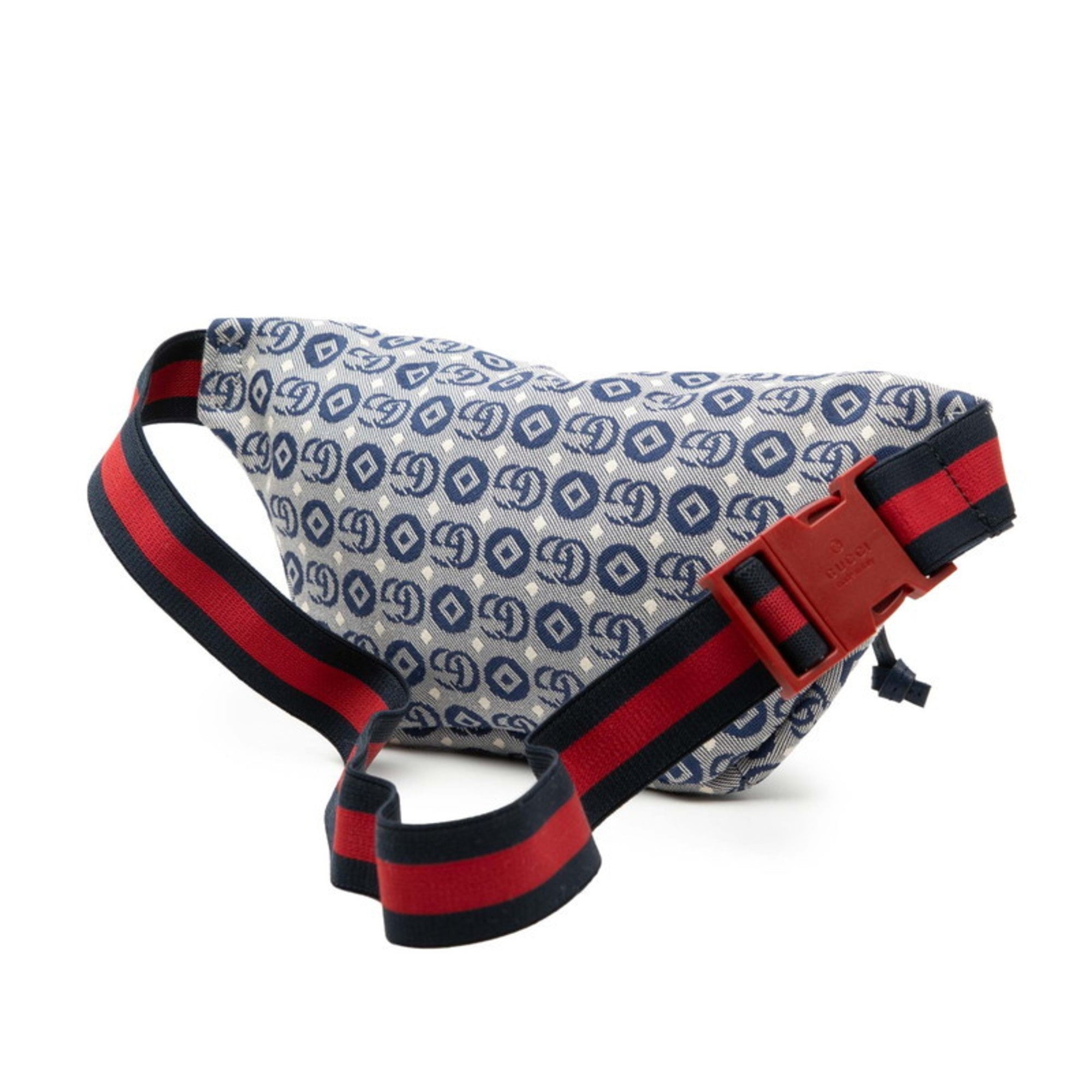 Gucci Blue Nylon Sling Bag (Pre-Owned)