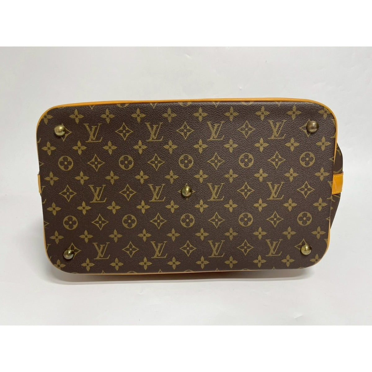 Louis Vuitton Brown Handbag (Pre-Owned)