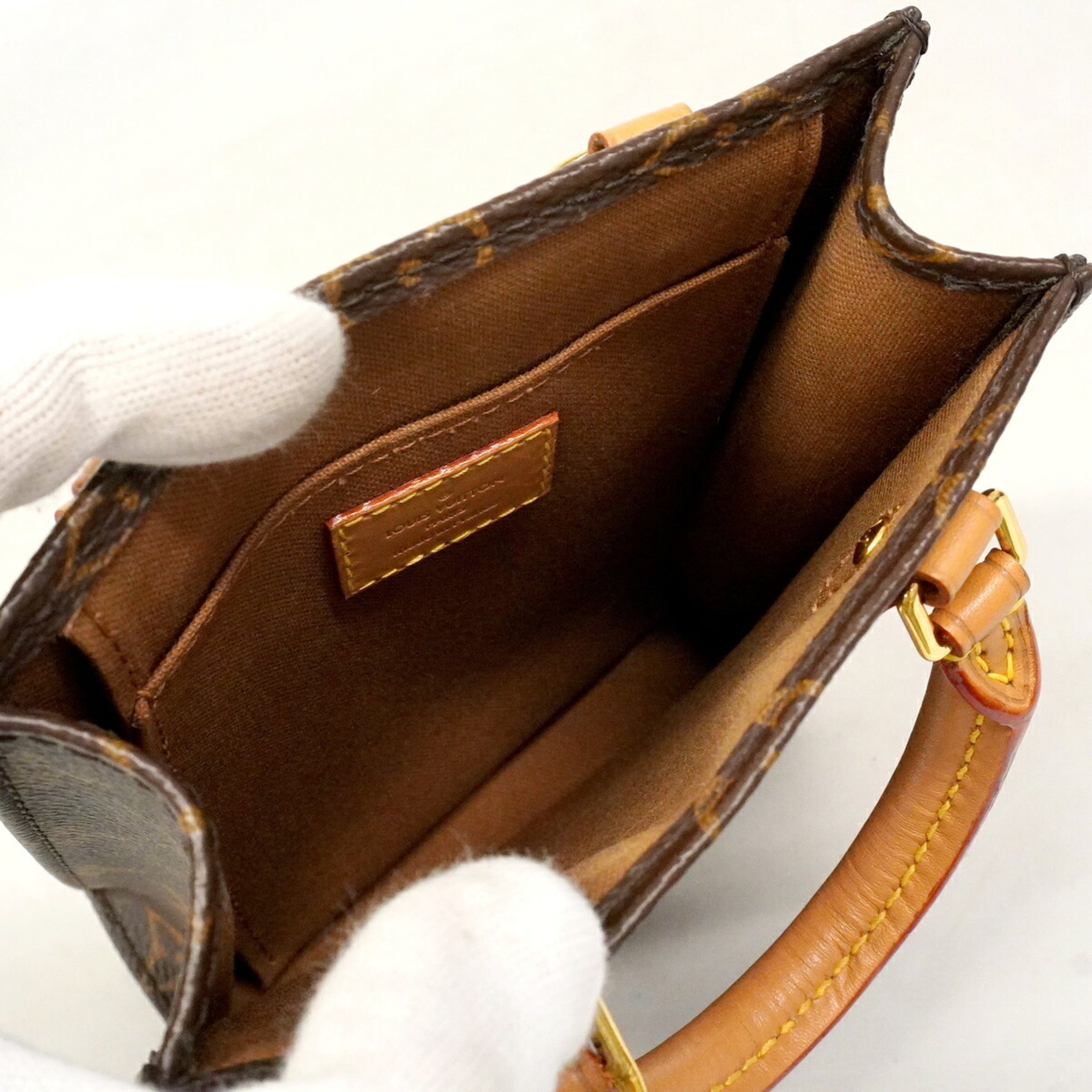 Louis Vuitton Brown Handbag (Pre-Owned)