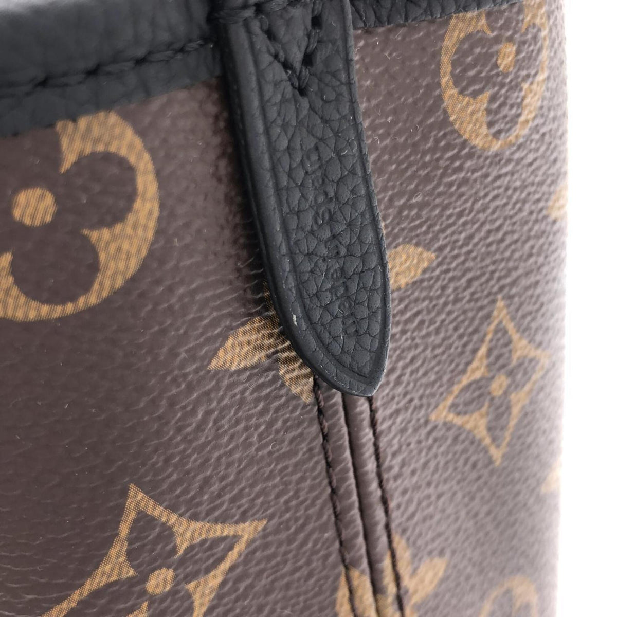 Louis Vuitton Black Marron Coated Canvas Leather Handbag Pouch (Pre-Owned)