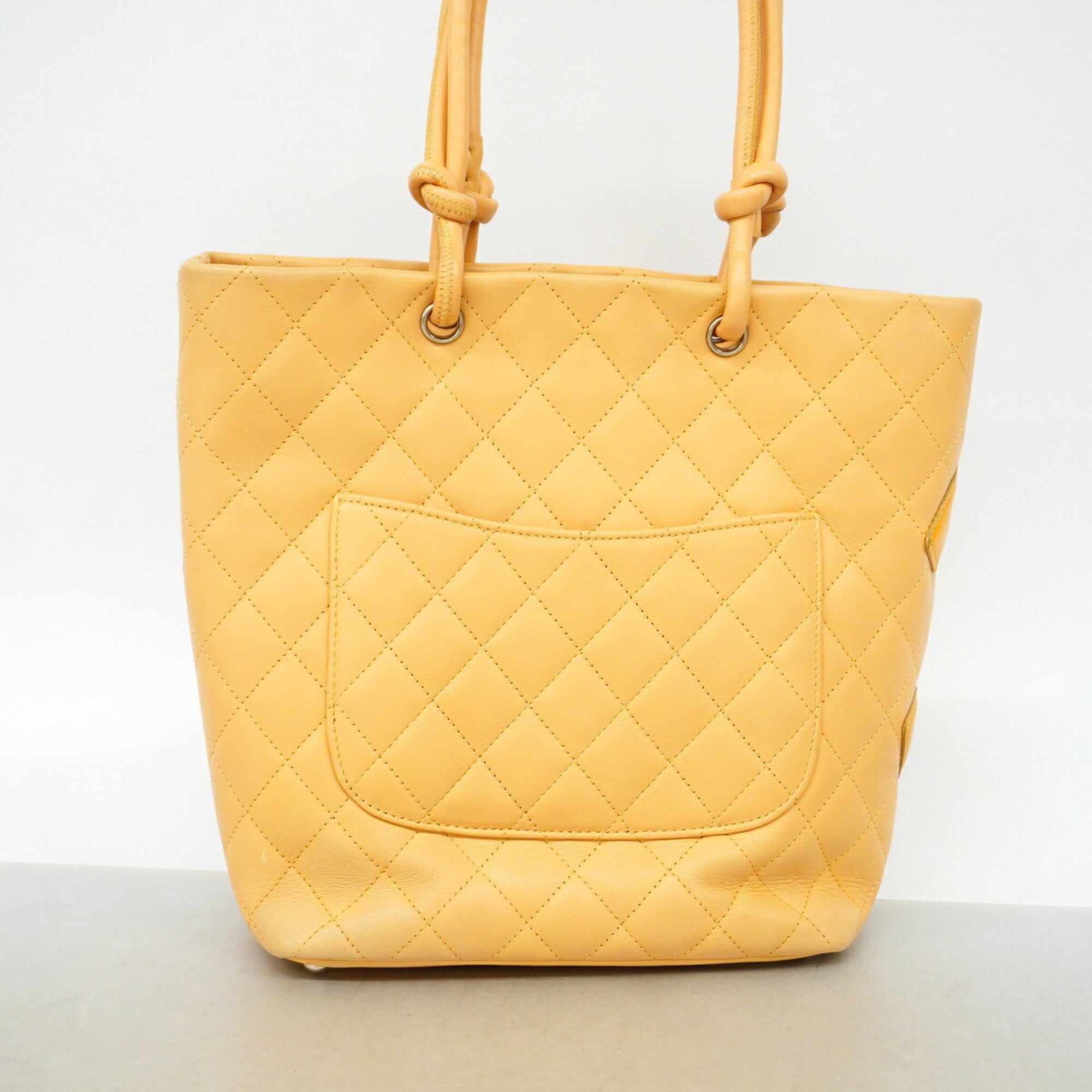 Chanel Beige Leather Tote Bag (Pre-Owned)