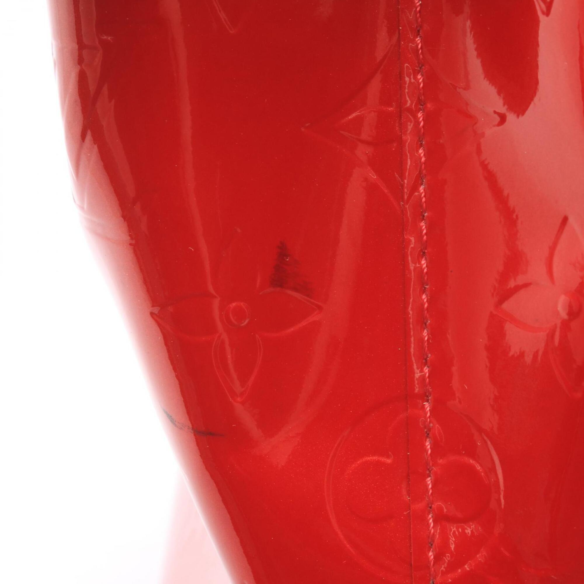 Louis Vuitton Pomme D'amour Red Color Monogram Vernis Handbag (Pre-Owned)
