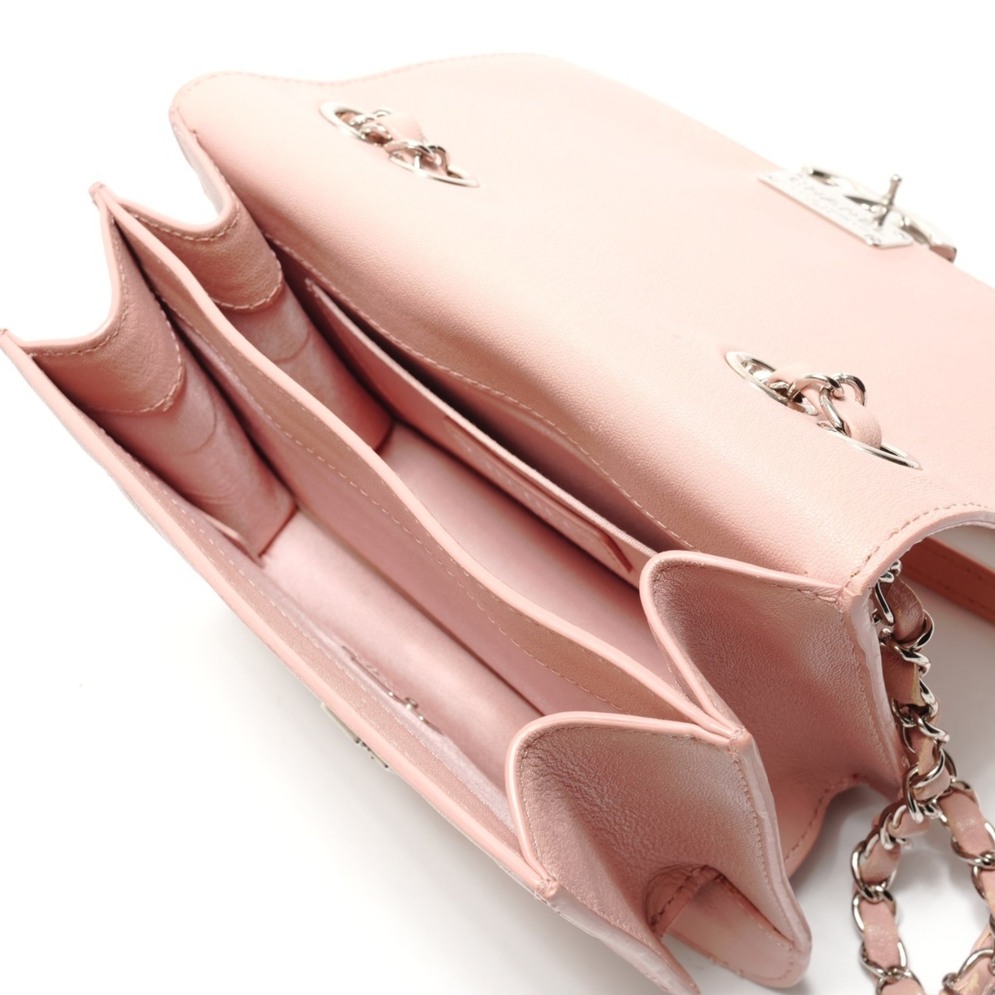 Chanel Pink Shoulder Bag (Pre-Owned)