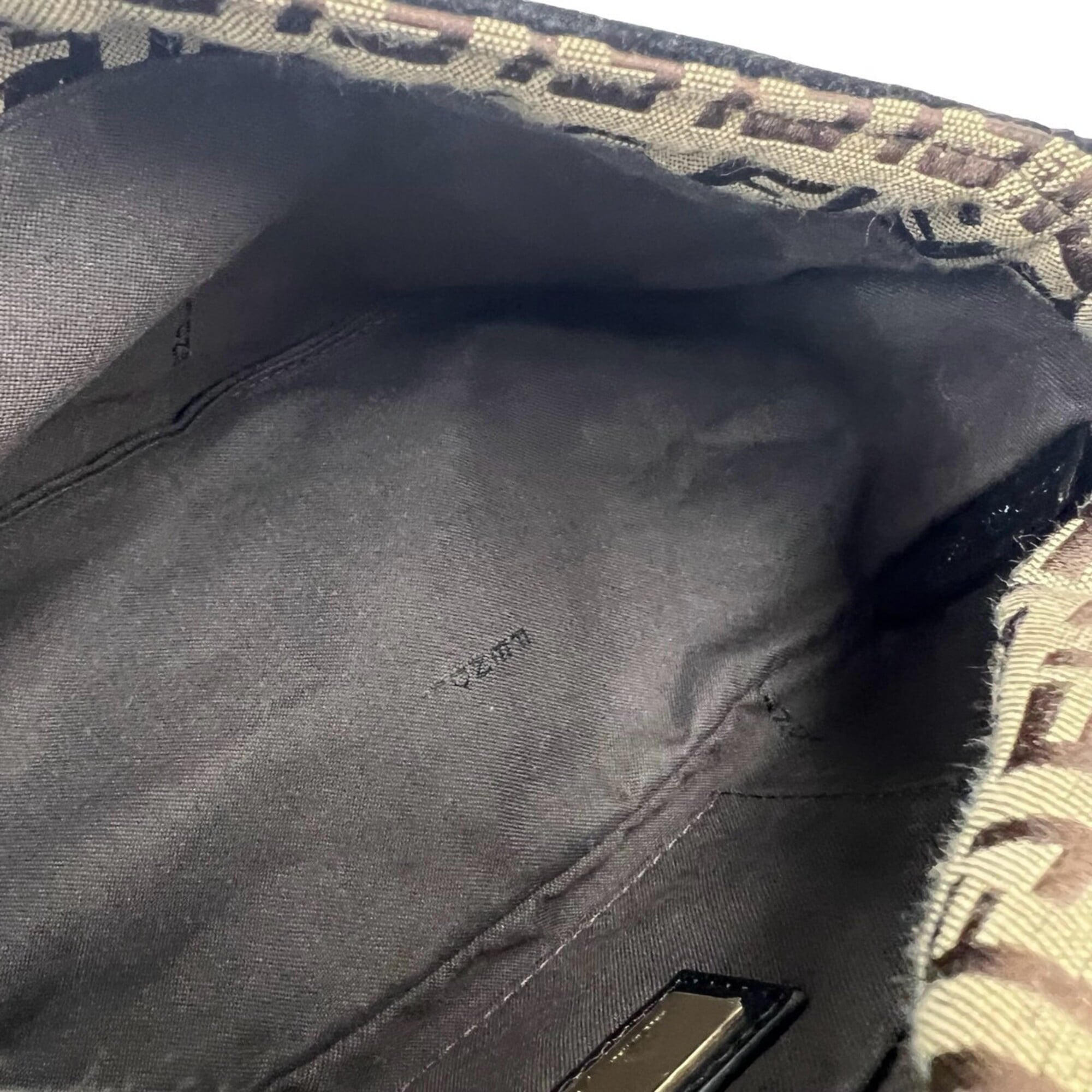 Fendi Black Brown Canvas Leather Handbag Shoulder Bag (Pre-Owned)
