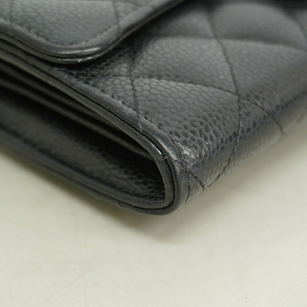 Chanel Black Grained Calfskin Long Wallet (Bi-Fold) (Pre-Owned)