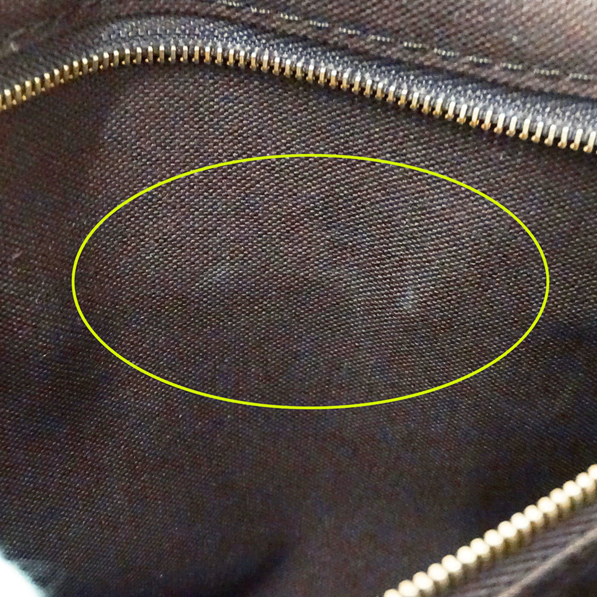 Louis Vuitton Brown Monogram Canvas Shoulder Bag (Pre-Owned)