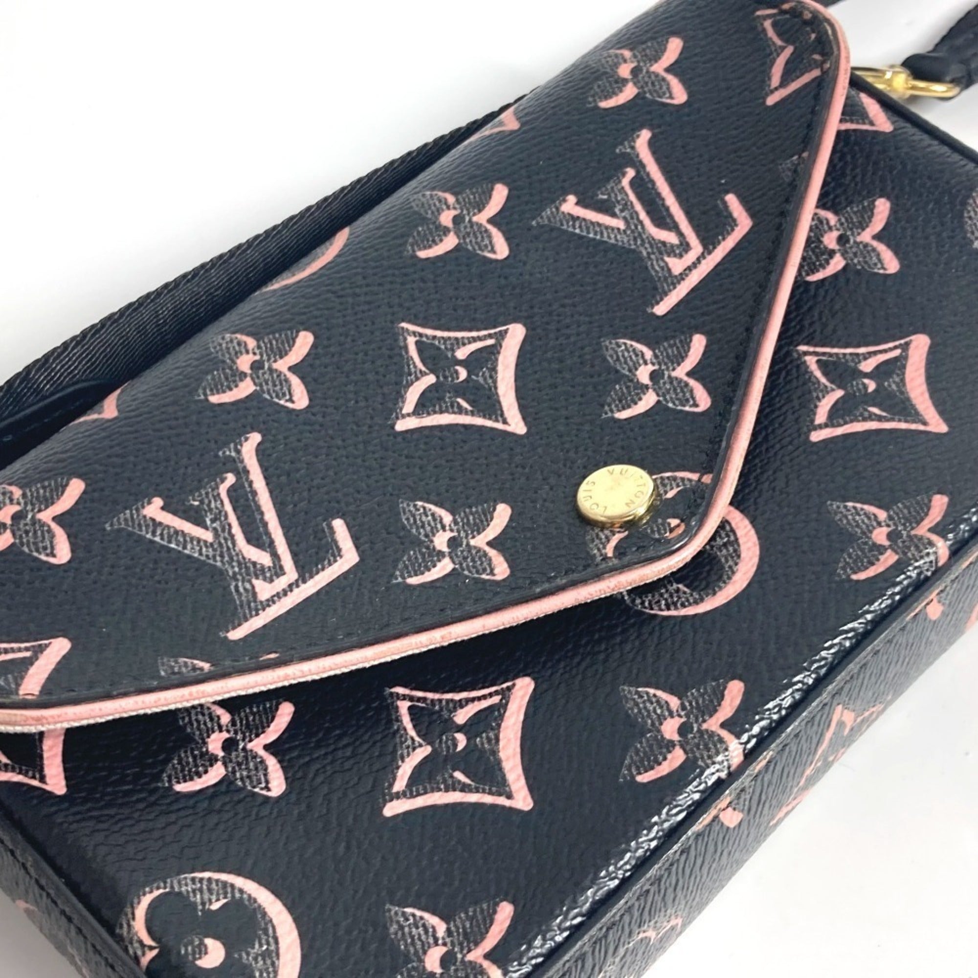 Louis Vuitton Black Pink Coated Canvas Pochette Shoulder Bag (Pre-Owned)